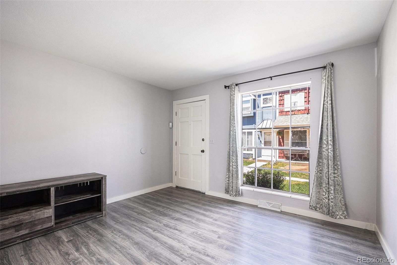 MLS Image #2 for 15777 e 13th place,aurora, Colorado