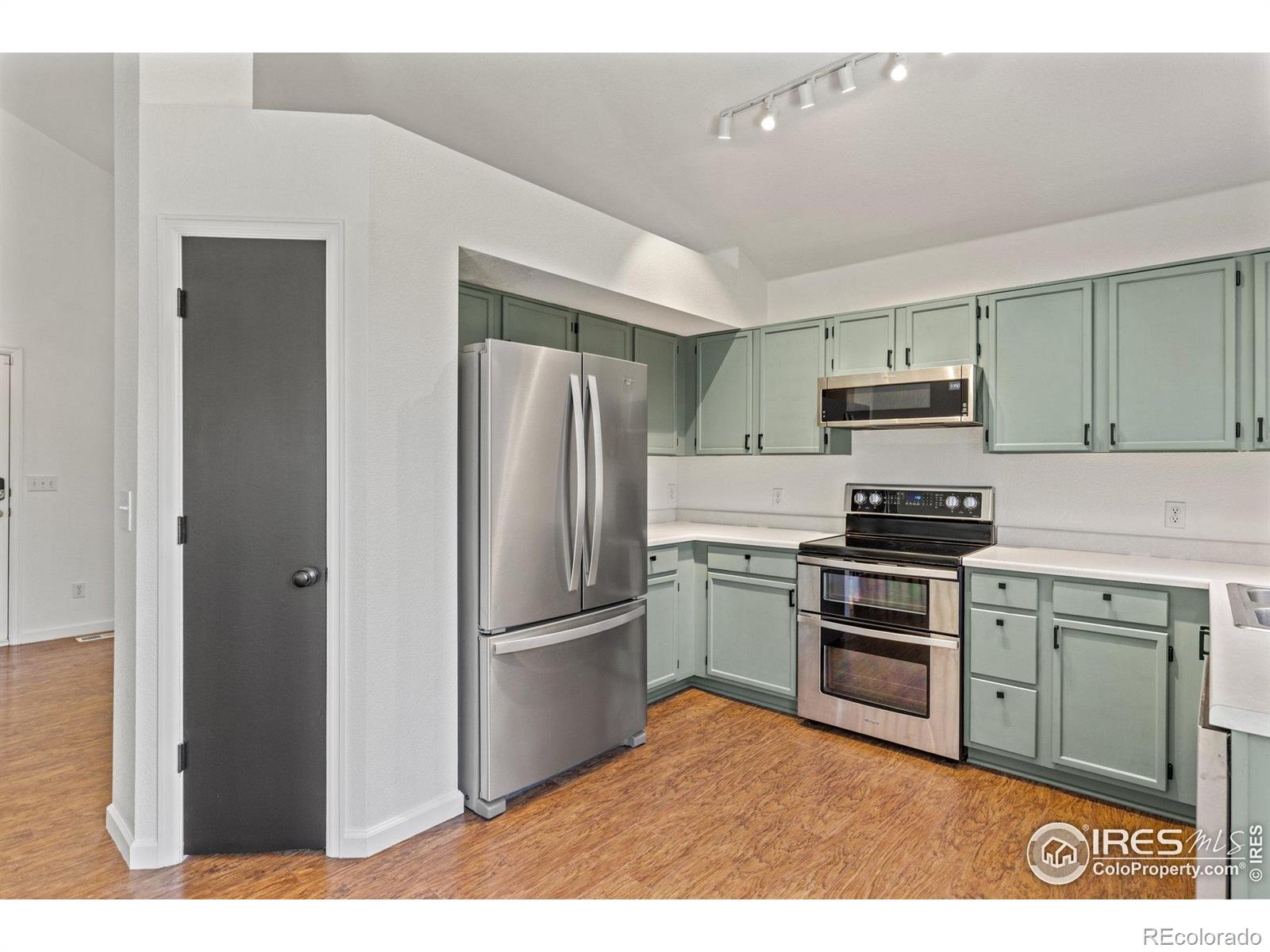 MLS Image #8 for 1600  bain drive,erie, Colorado