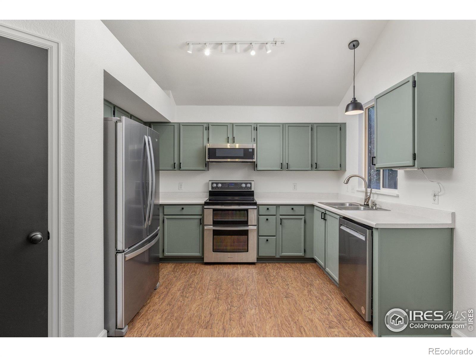 MLS Image #9 for 1600  bain drive,erie, Colorado