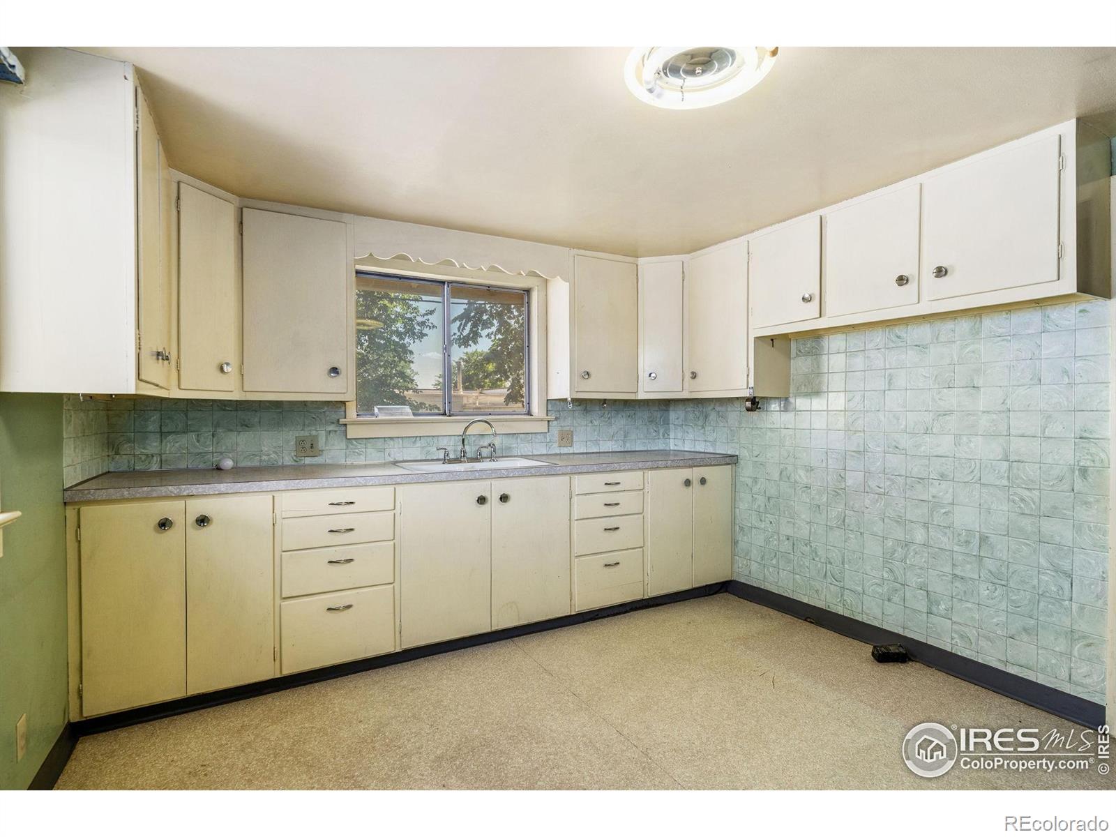 MLS Image #6 for 21  rutherford avenue,johnstown, Colorado