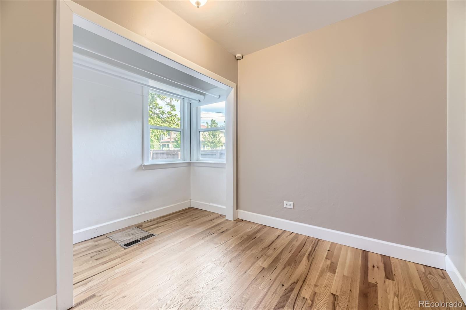 MLS Image #12 for 2690 s vine street,denver, Colorado