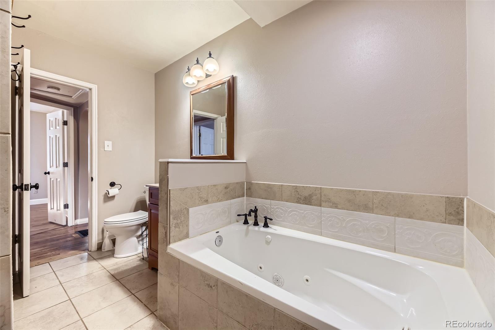 MLS Image #15 for 2690 s vine street,denver, Colorado