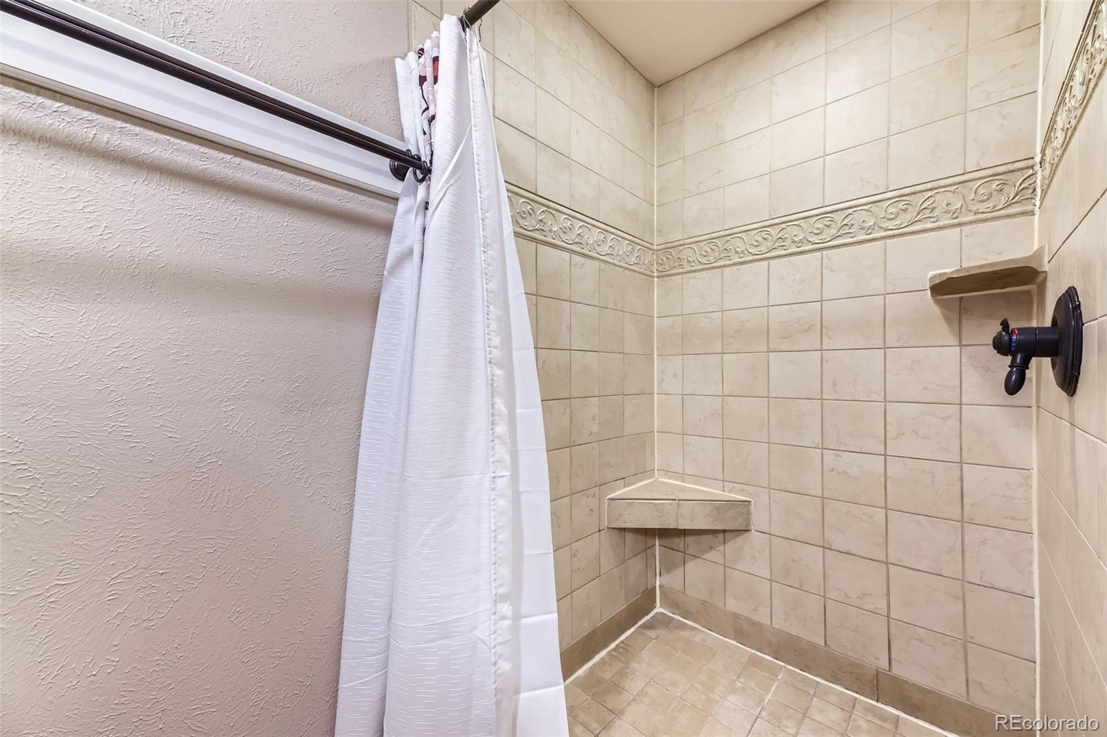 MLS Image #16 for 2690 s vine street,denver, Colorado