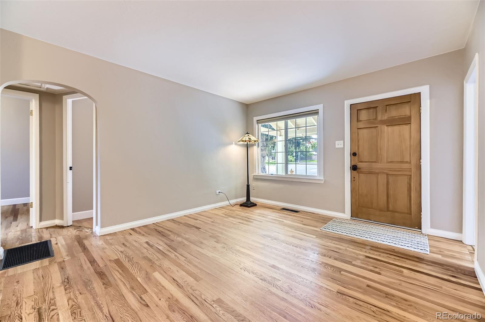 MLS Image #4 for 2690 s vine street,denver, Colorado