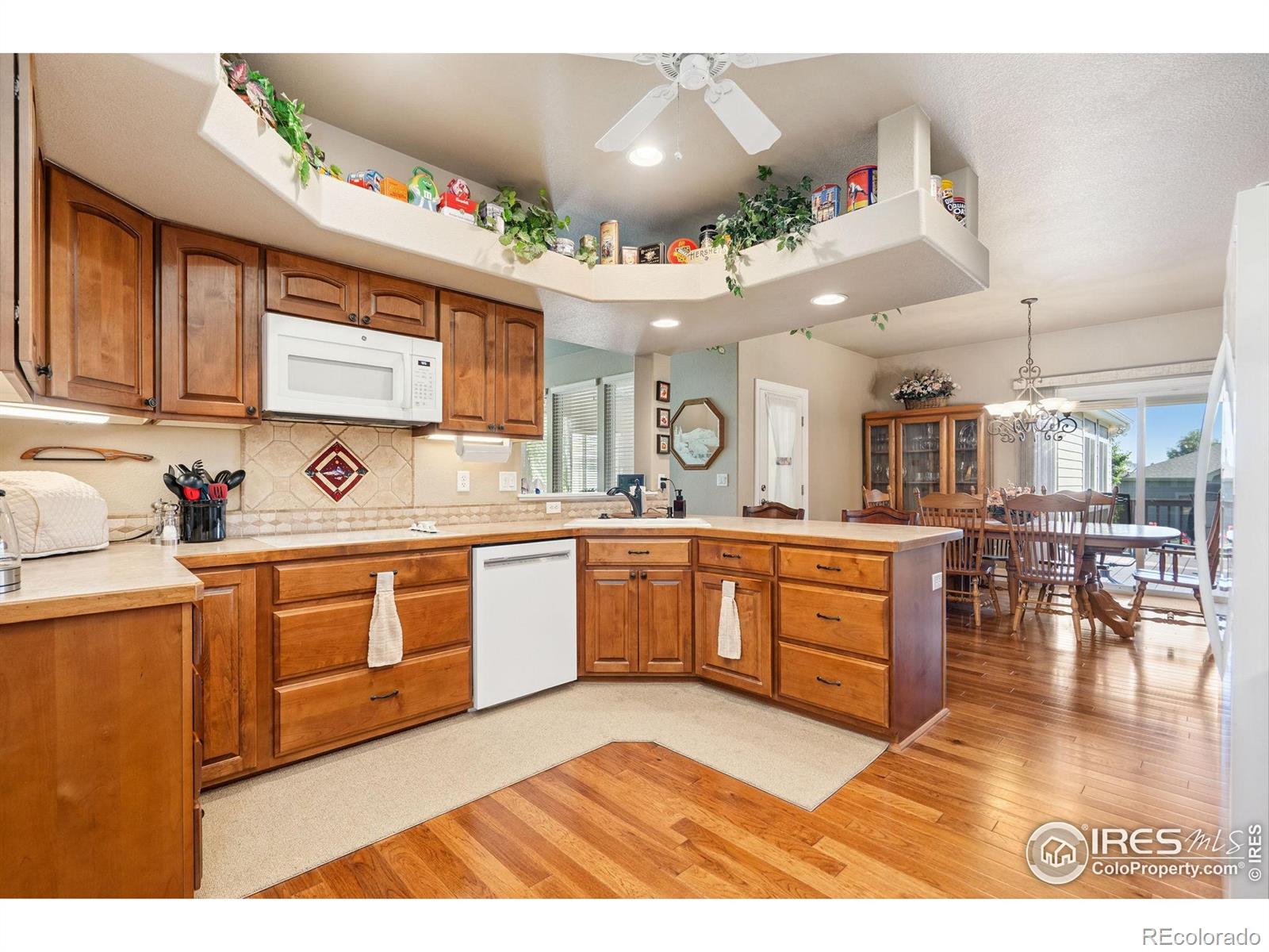 MLS Image #6 for 975  norway maple drive,loveland, Colorado