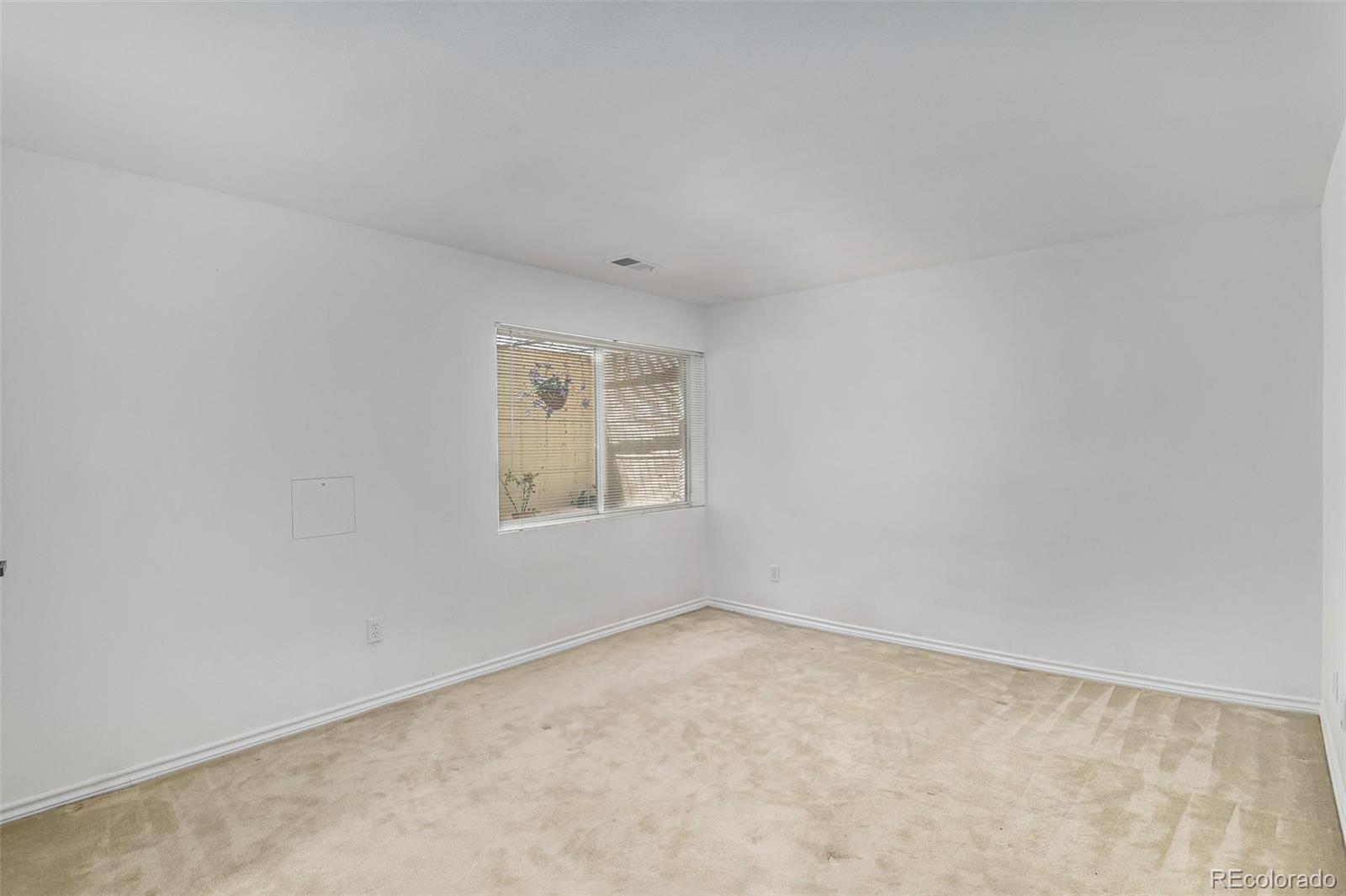 MLS Image #23 for 10000 e yale avenue,denver, Colorado