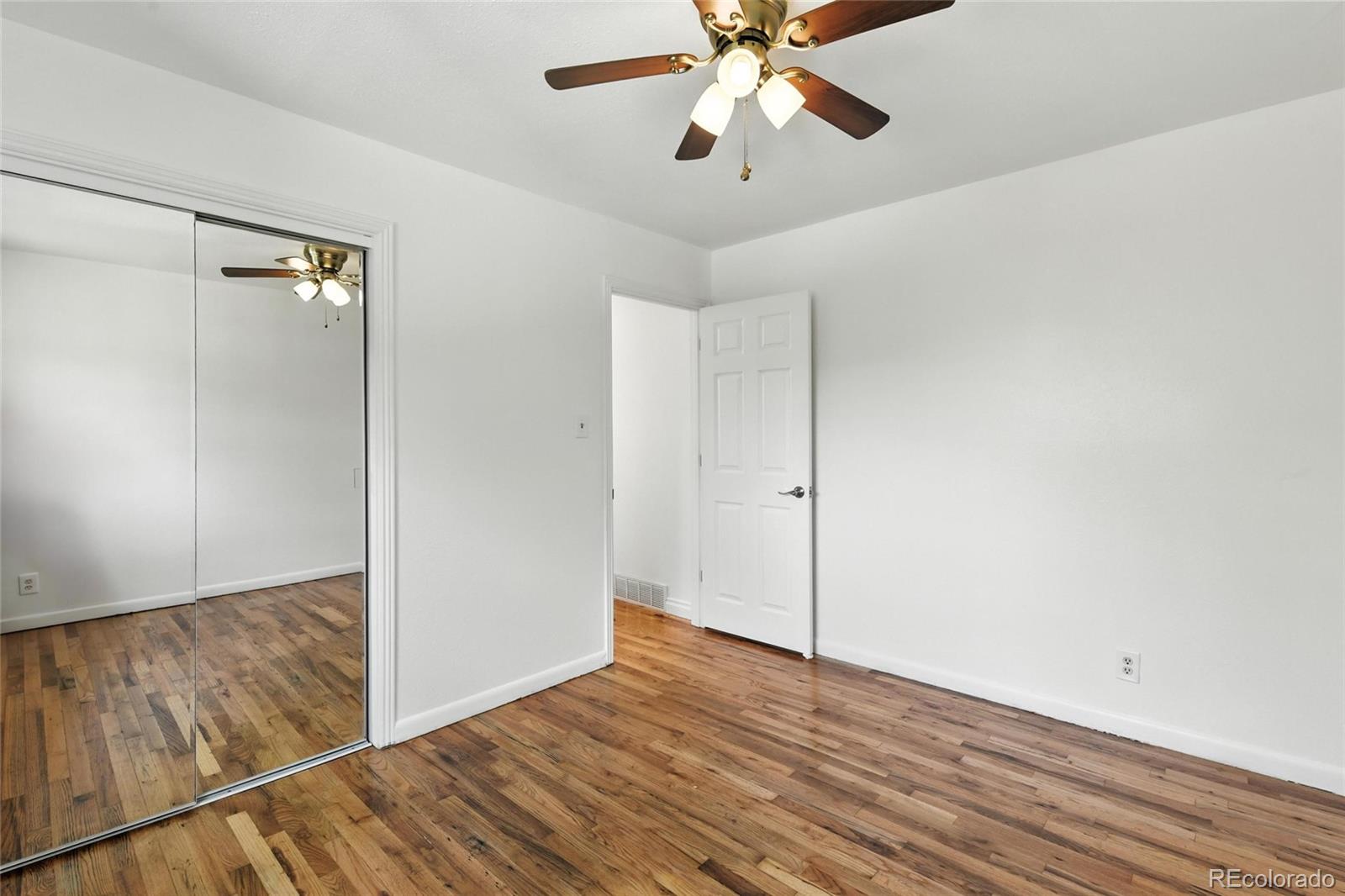 MLS Image #11 for 2441 e 93rd place,thornton, Colorado