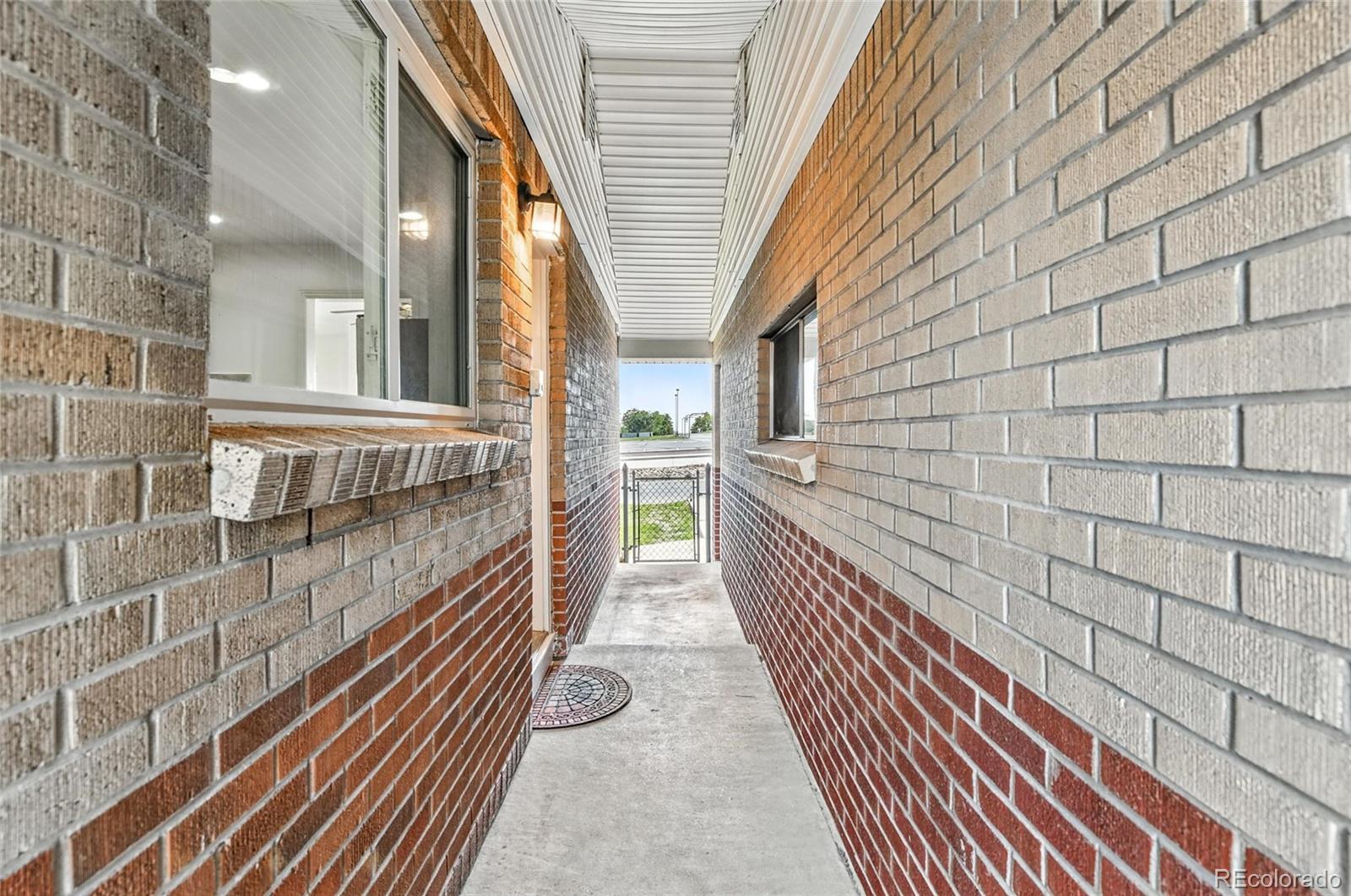 MLS Image #20 for 2441 e 93rd place,thornton, Colorado