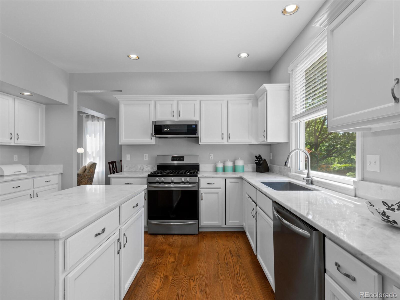MLS Image #6 for 16362  oakmoor place,parker, Colorado