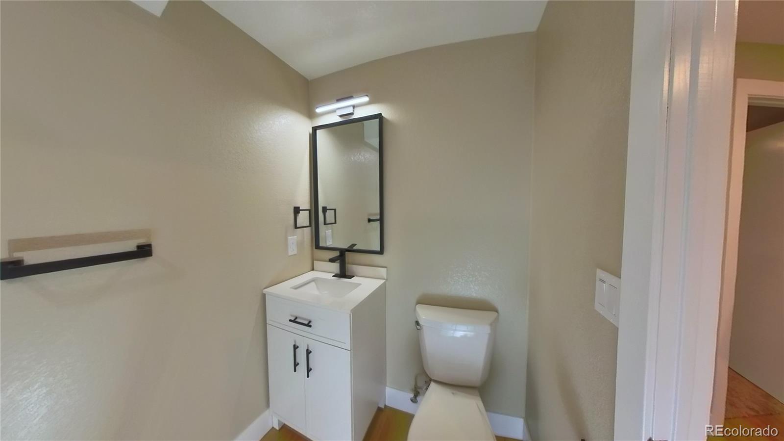 MLS Image #16 for 4415 w ponds circle,littleton, Colorado