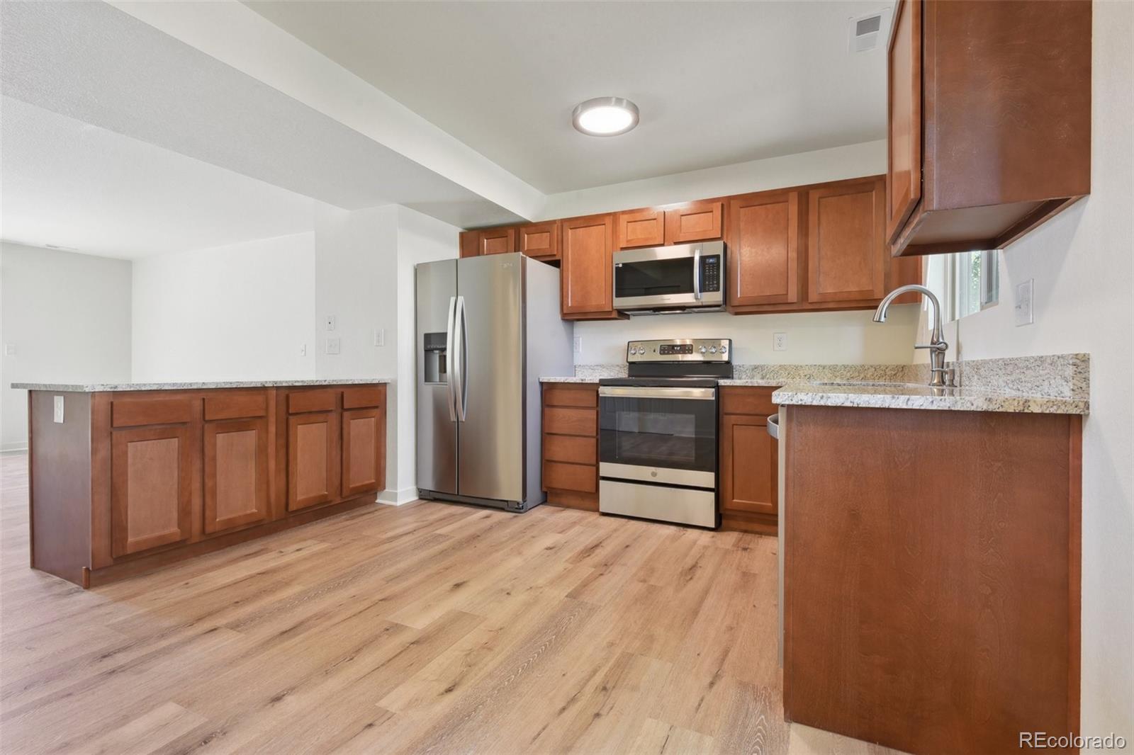 MLS Image #10 for 8457 s reed street,littleton, Colorado