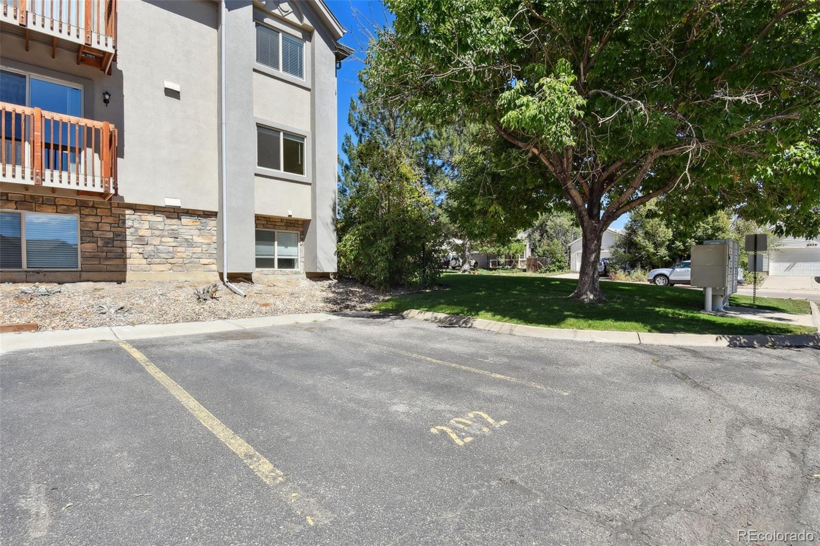 MLS Image #2 for 8457 s reed street,littleton, Colorado
