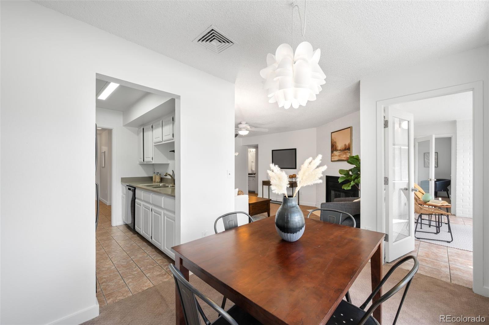 MLS Image #3 for 534 e 7th avenue,denver, Colorado