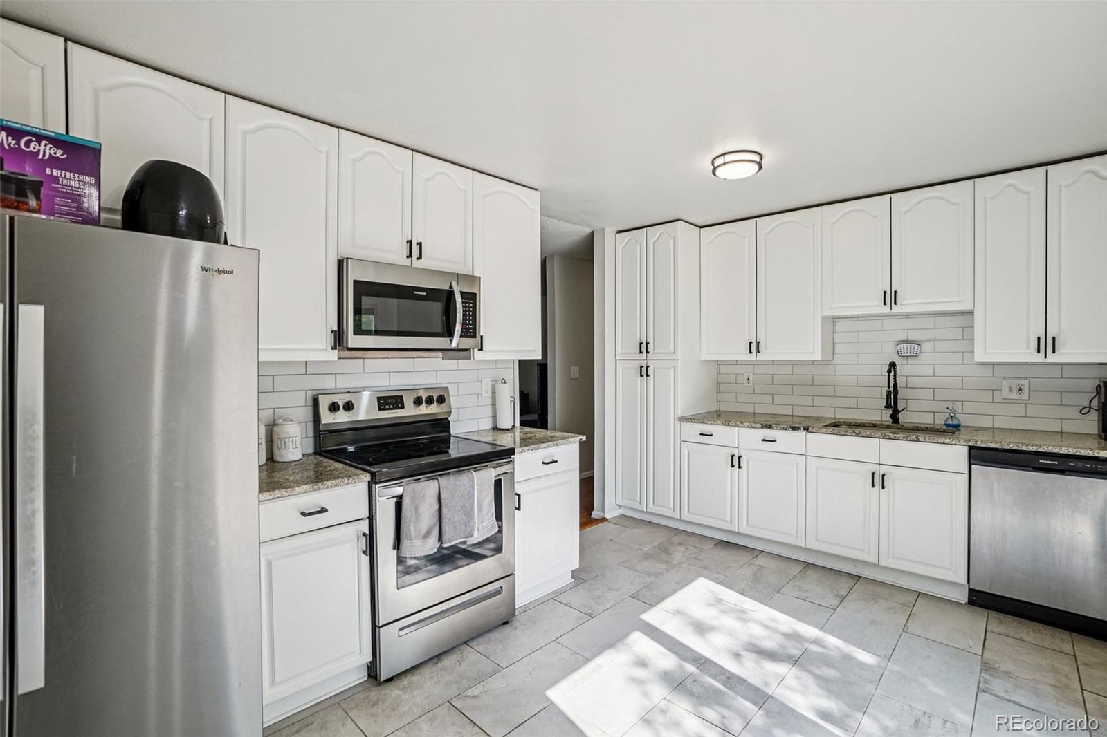 MLS Image #12 for 1733 s nucla street,aurora, Colorado