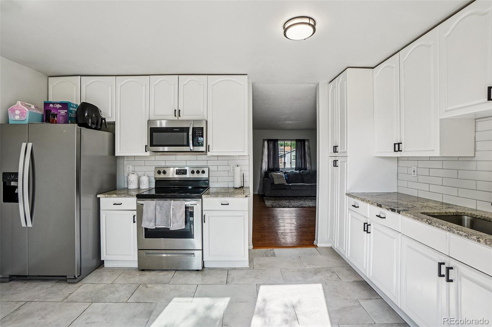 MLS Image #14 for 1733 s nucla street,aurora, Colorado