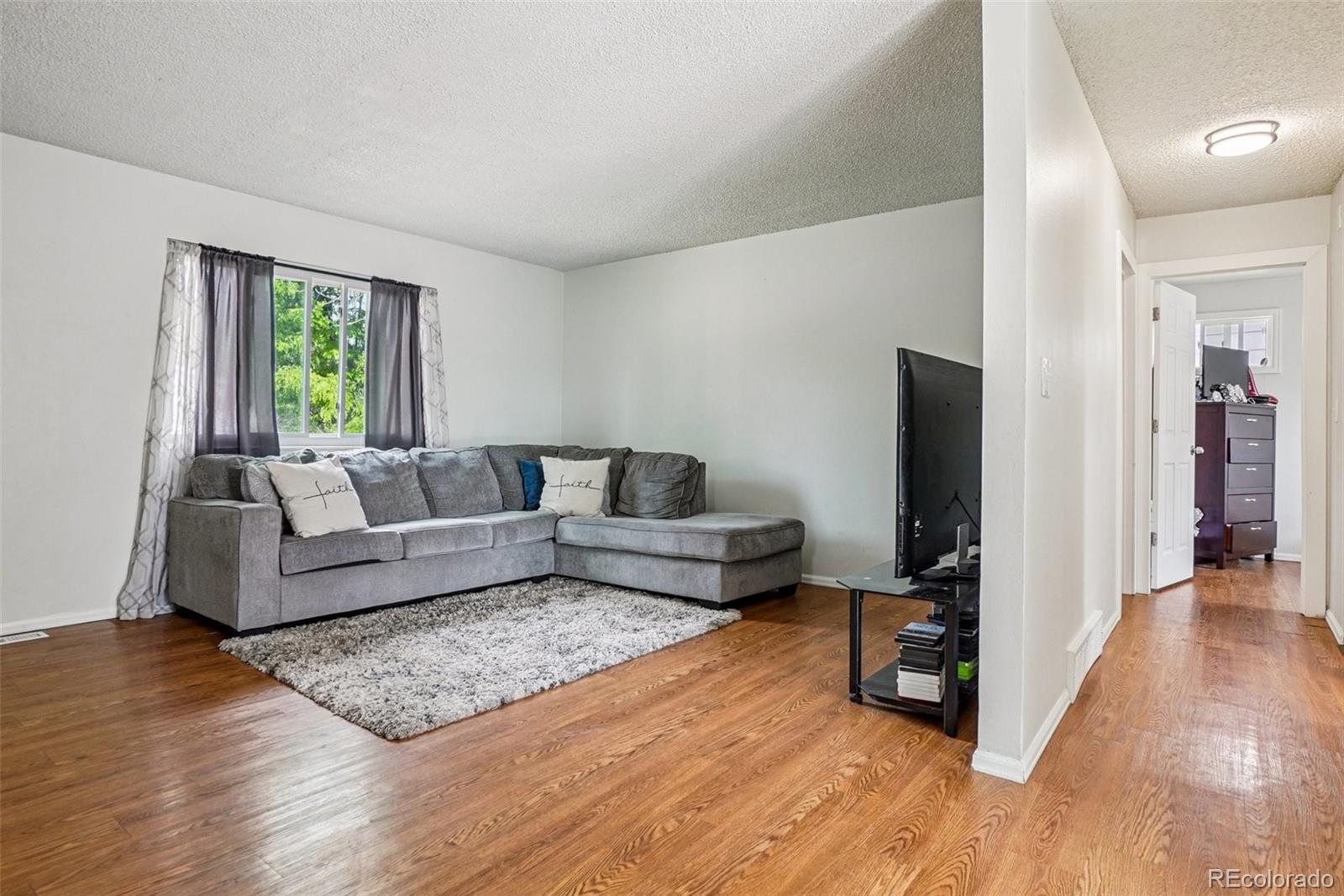 MLS Image #7 for 1733 s nucla street,aurora, Colorado