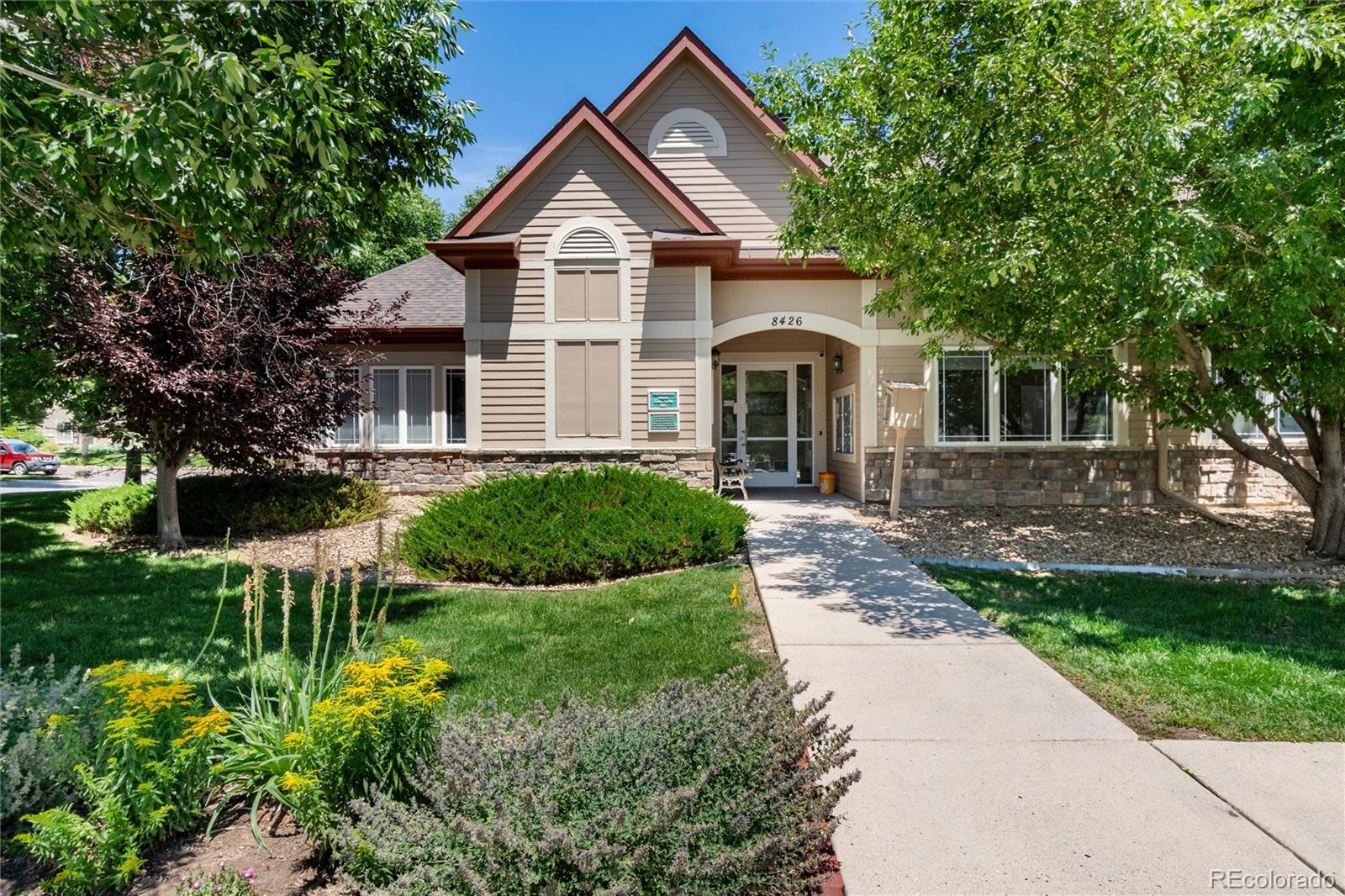 MLS Image #39 for 8465 s holland way,littleton, Colorado