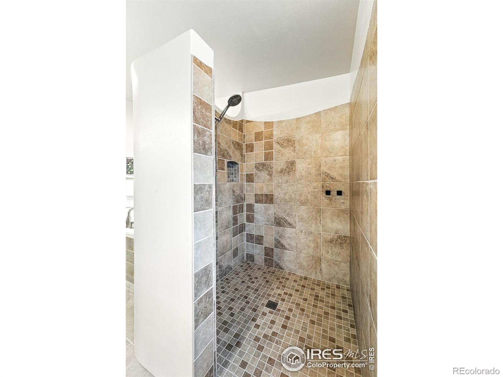 MLS Image #23 for 211 w cannon street,lafayette, Colorado