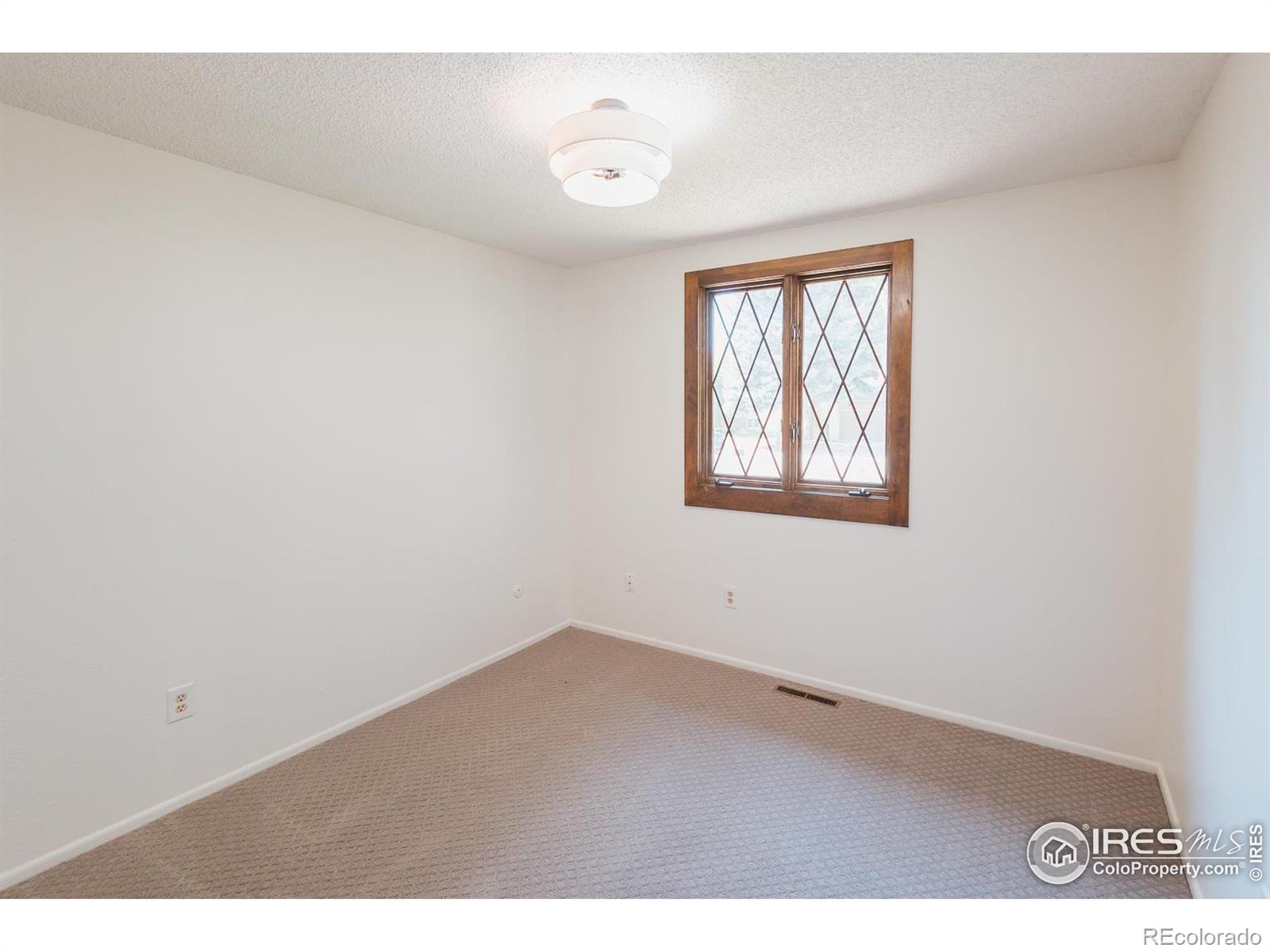 MLS Image #19 for 807  winchester drive,fort collins, Colorado
