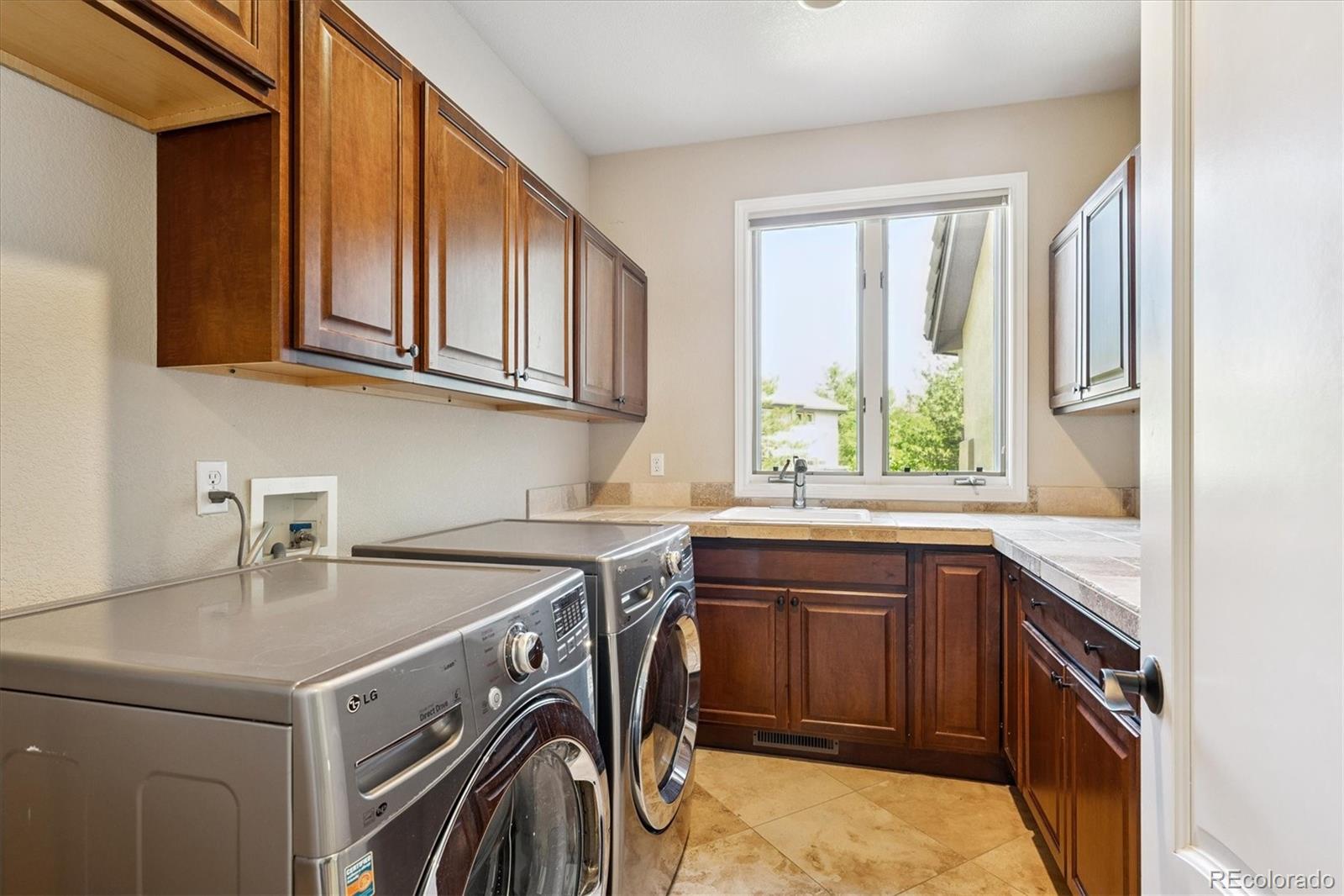MLS Image #24 for 9065 e lost hill trail,lone tree, Colorado
