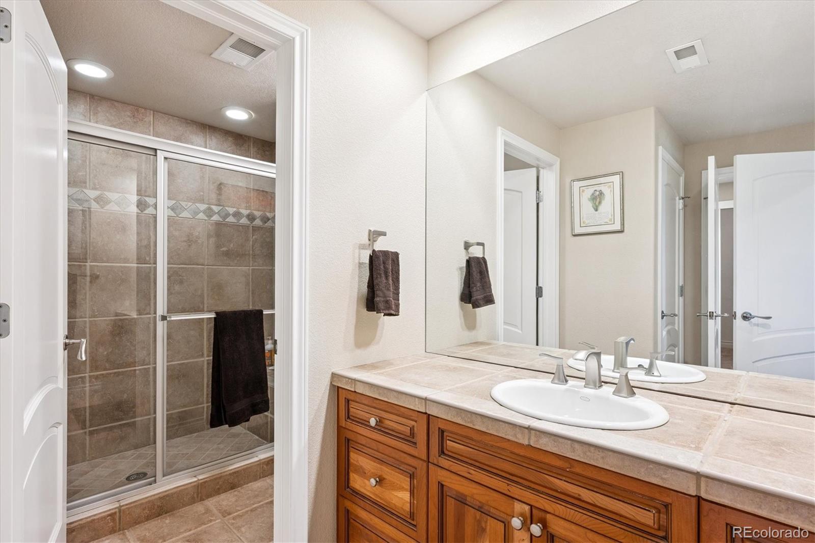 MLS Image #38 for 9065 e lost hill trail,lone tree, Colorado
