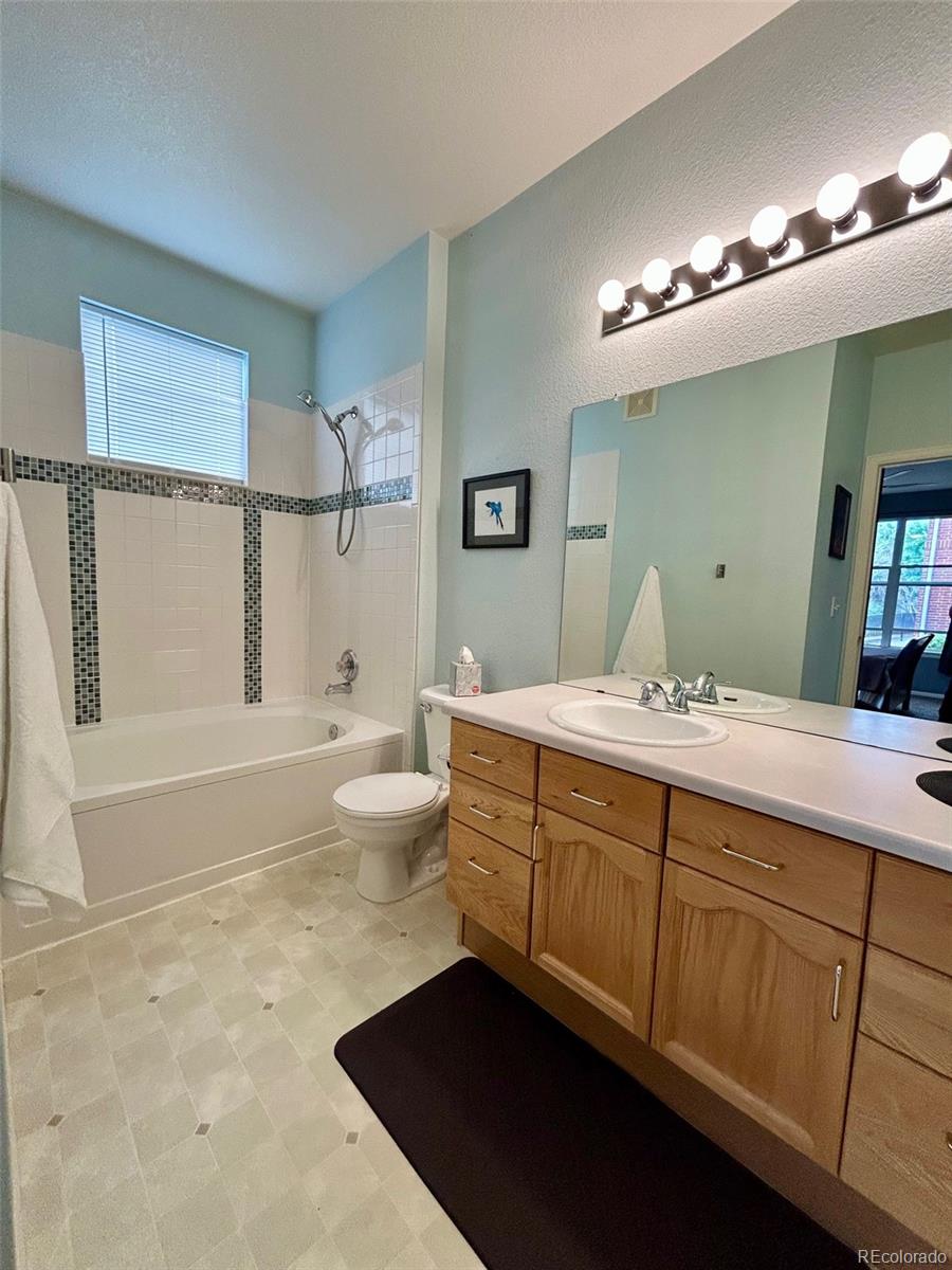 MLS Image #13 for 14323 e 1st drive 108,aurora, Colorado