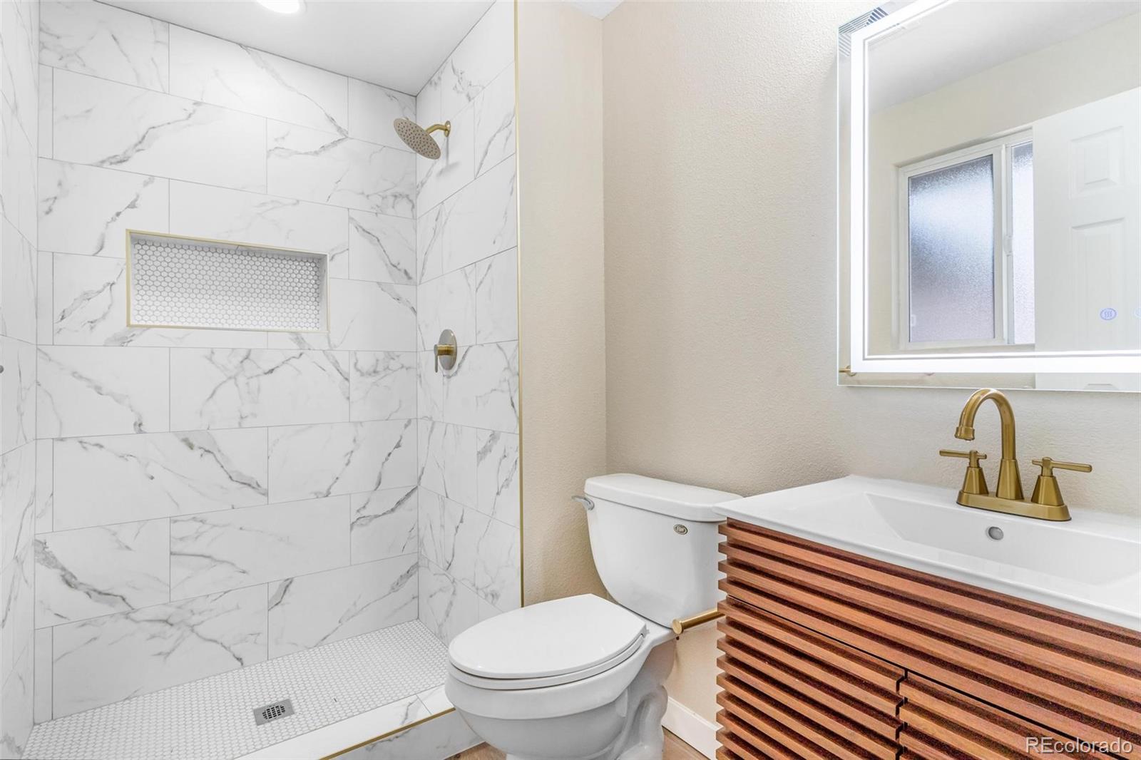 MLS Image #13 for 700  nickel street,broomfield, Colorado