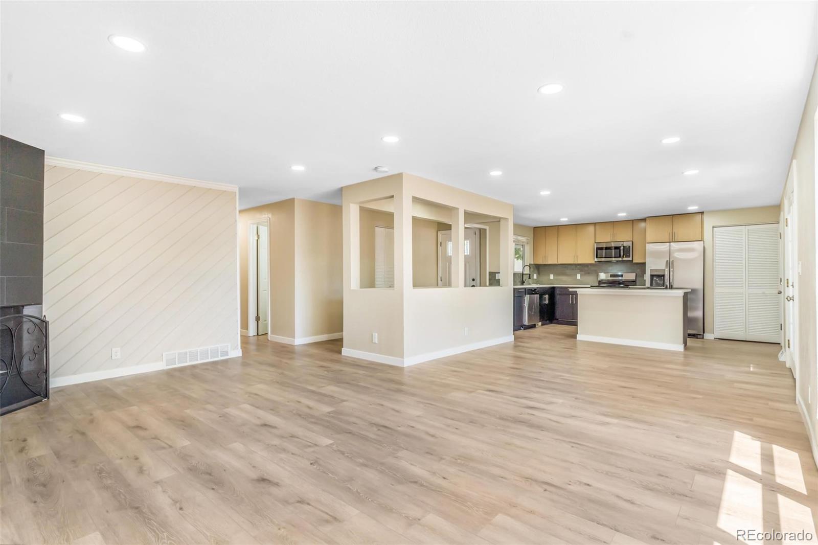 MLS Image #2 for 700  nickel street,broomfield, Colorado