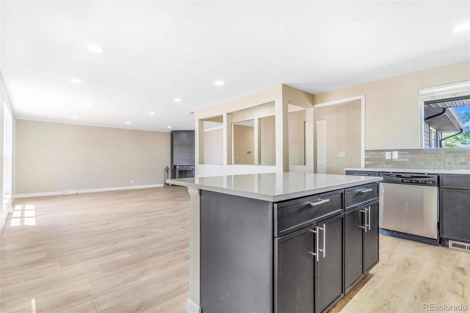 MLS Image #4 for 700  nickel street,broomfield, Colorado