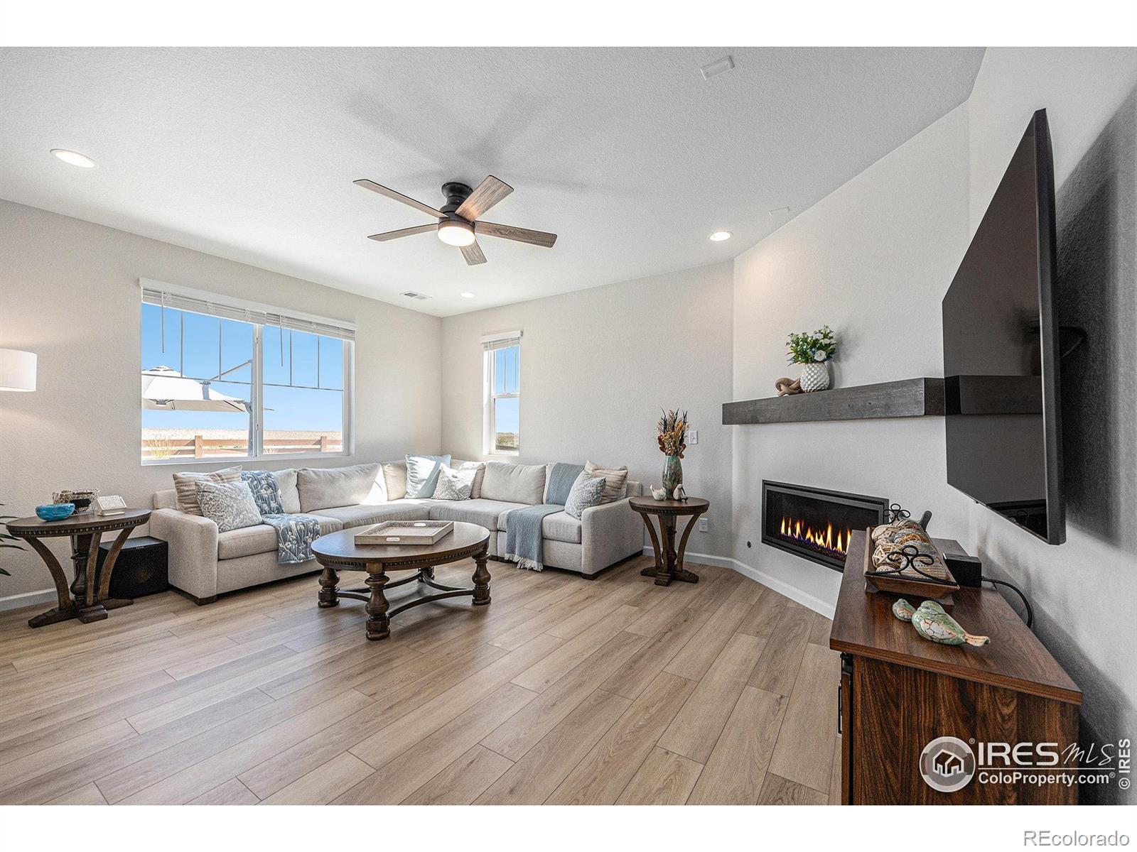 MLS Image #6 for 952  alpine ridge street,erie, Colorado