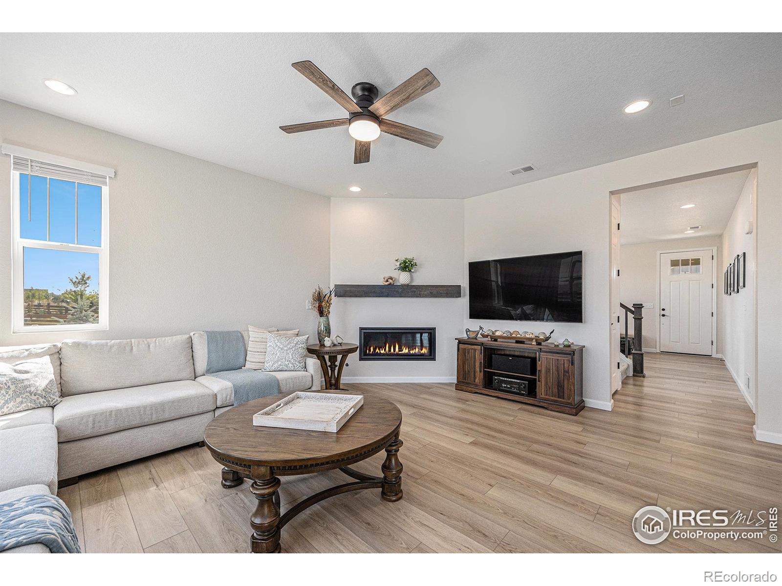 MLS Image #7 for 952  alpine ridge street,erie, Colorado
