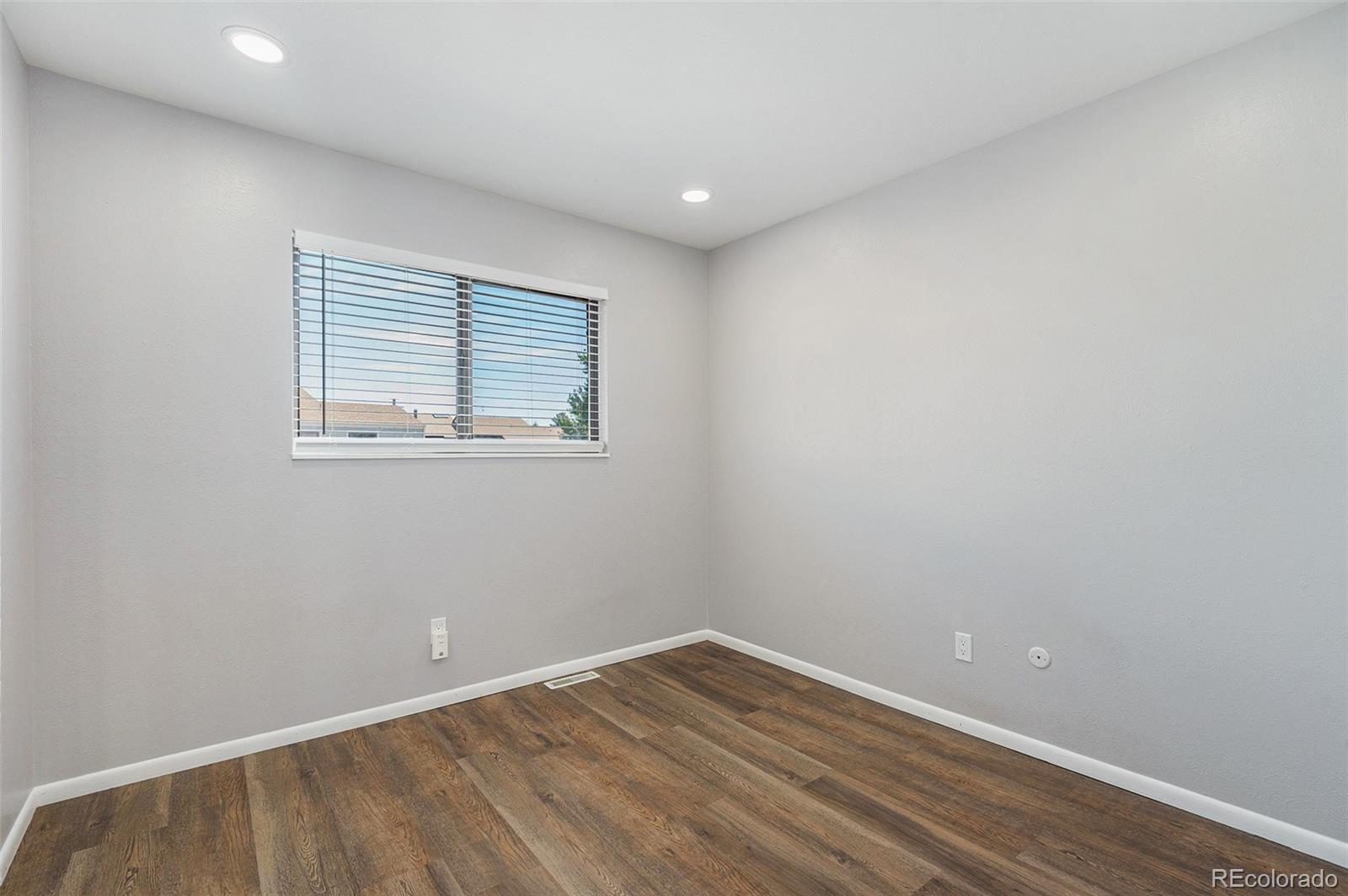 MLS Image #6 for 8760  chase drive,arvada, Colorado