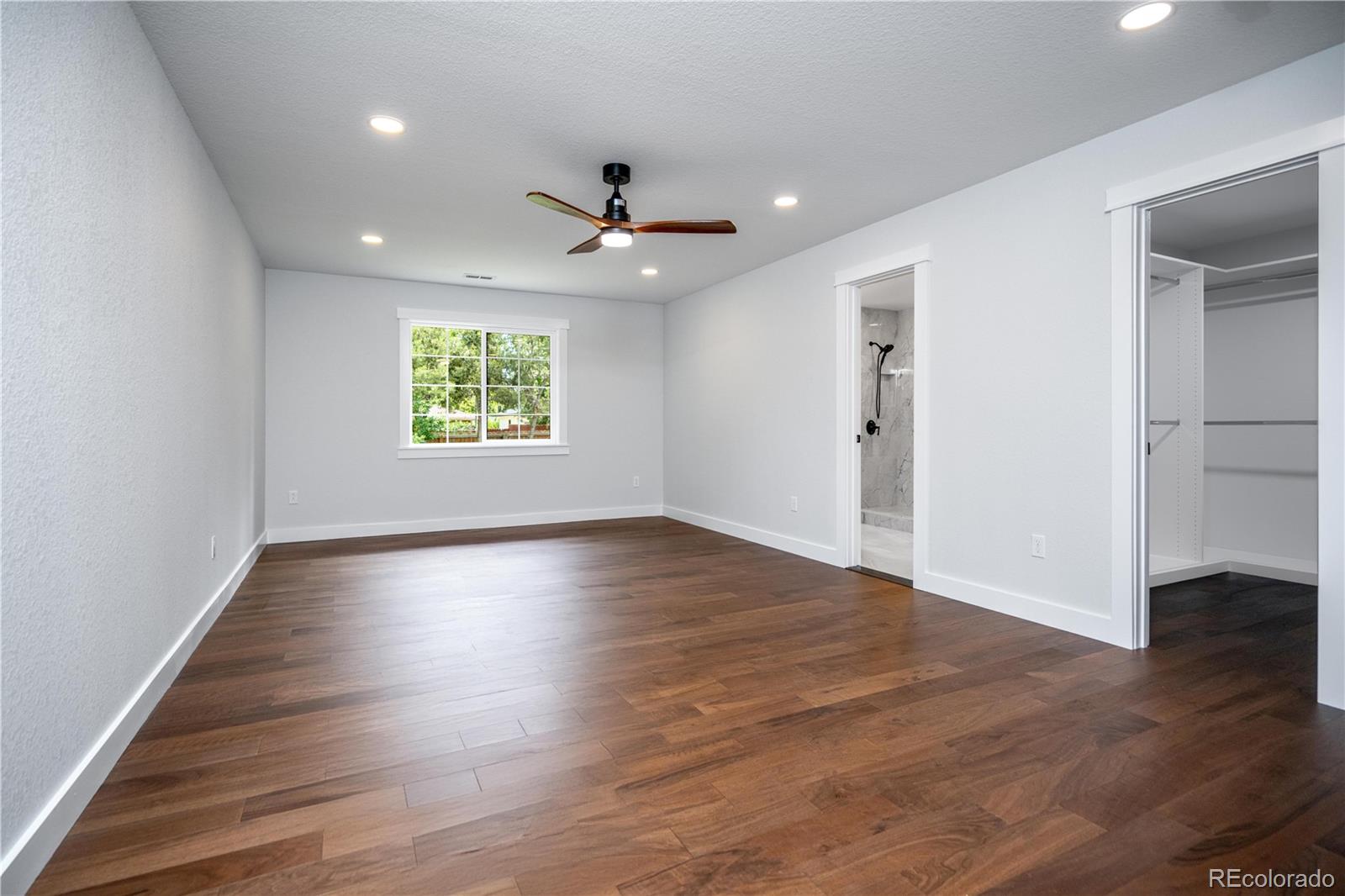MLS Image #17 for 404 s oneida way,denver, Colorado