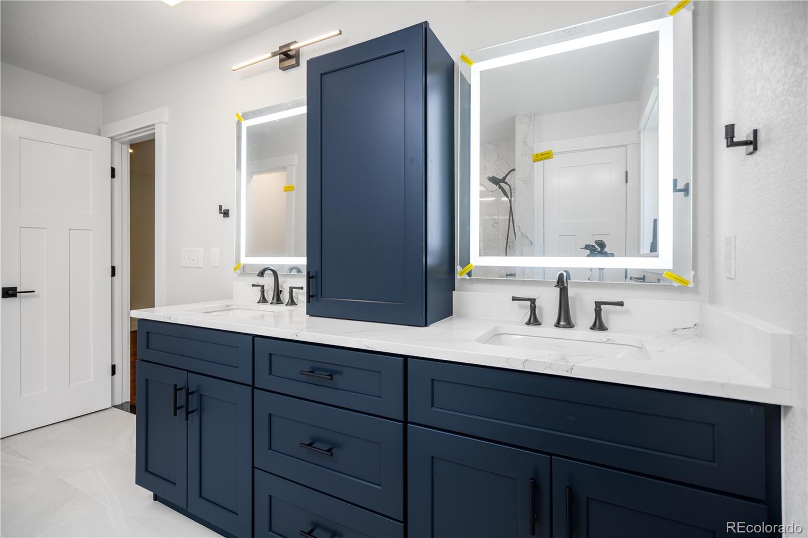 MLS Image #21 for 404 s oneida way,denver, Colorado