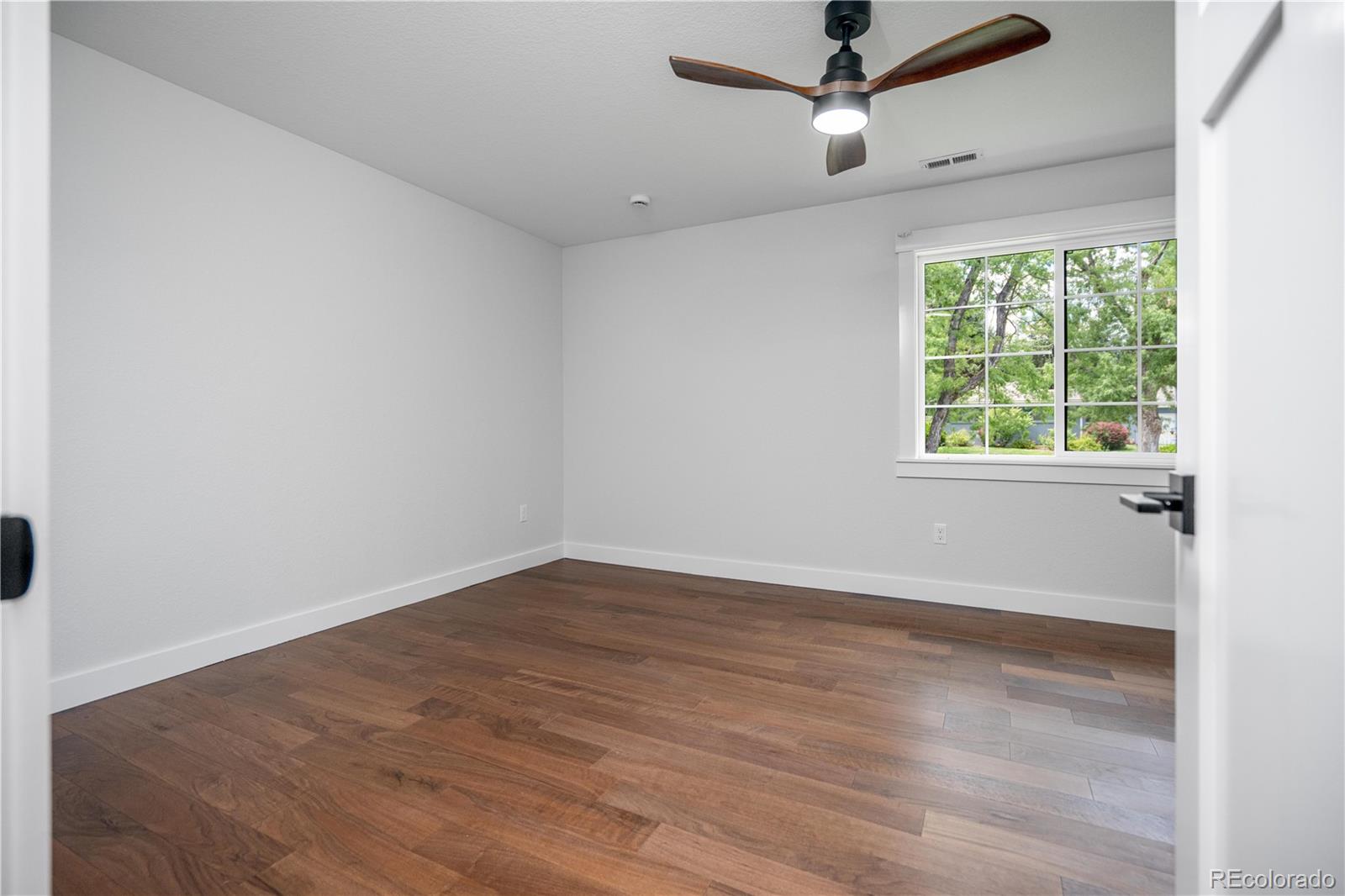 MLS Image #26 for 404 s oneida way,denver, Colorado