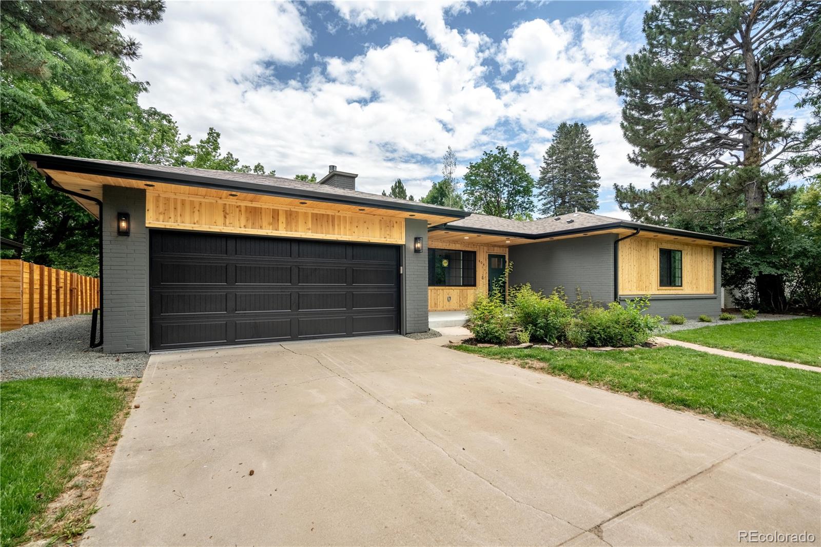 MLS Image #29 for 404 s oneida way,denver, Colorado