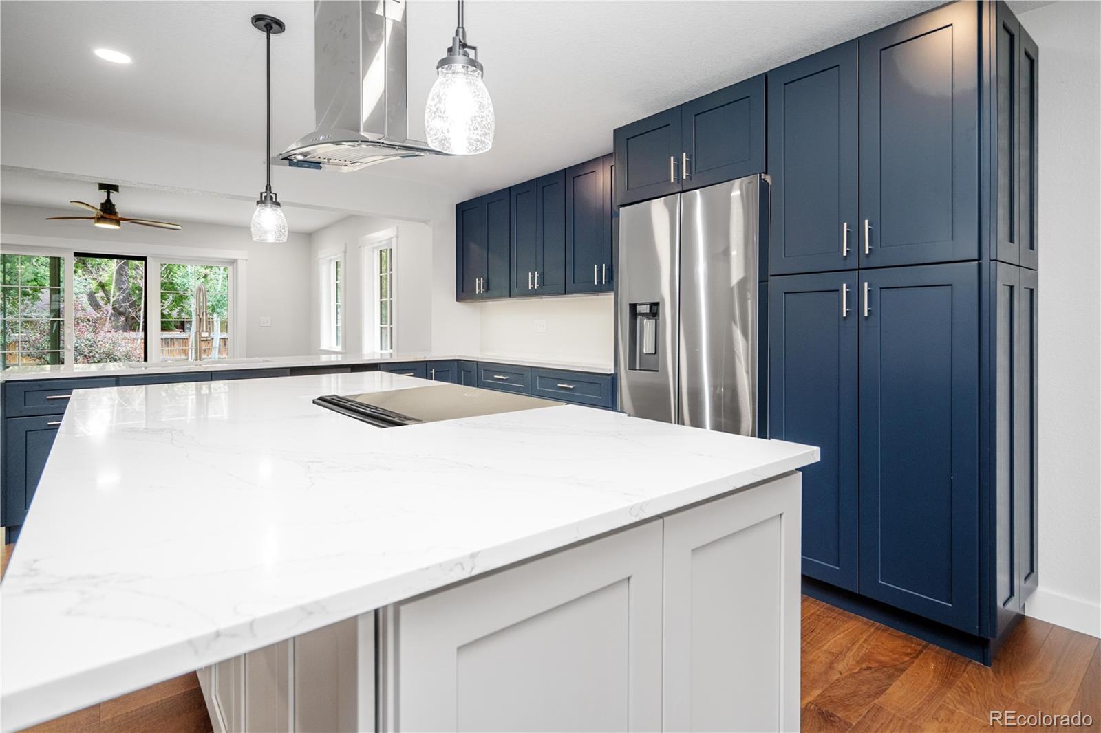 MLS Image #7 for 404 s oneida way,denver, Colorado