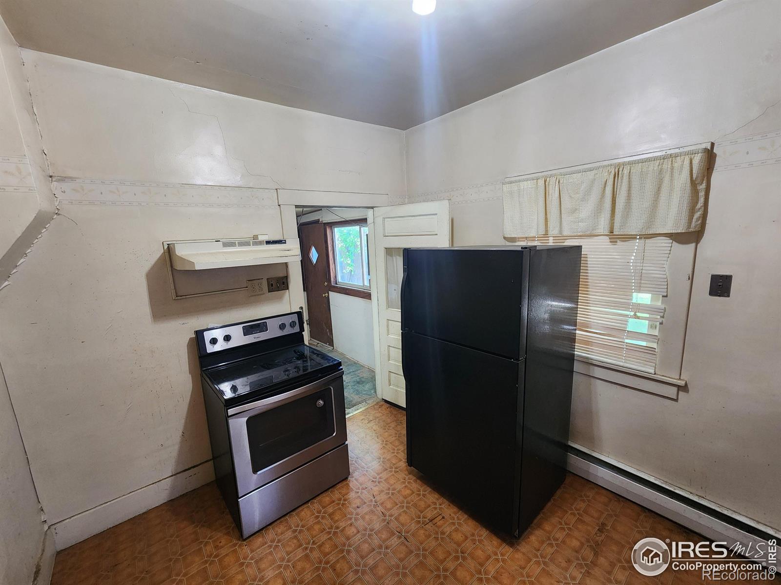MLS Image #14 for 518  lincoln street,sterling, Colorado