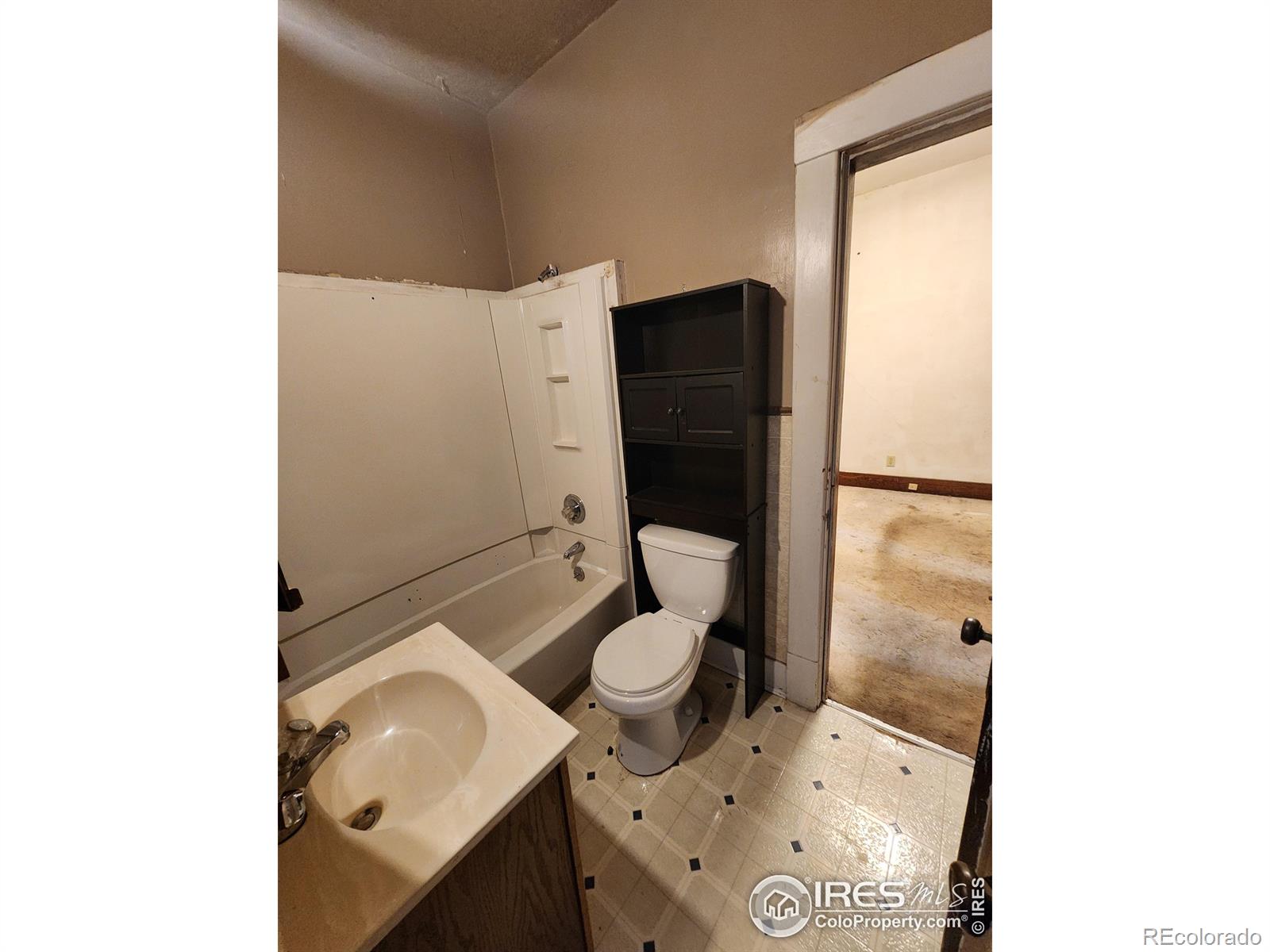 MLS Image #8 for 518  lincoln street,sterling, Colorado