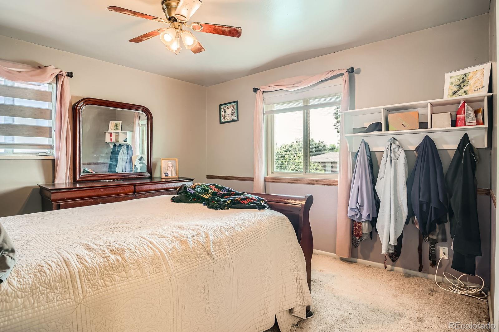 MLS Image #12 for 8510  faraday street,denver, Colorado