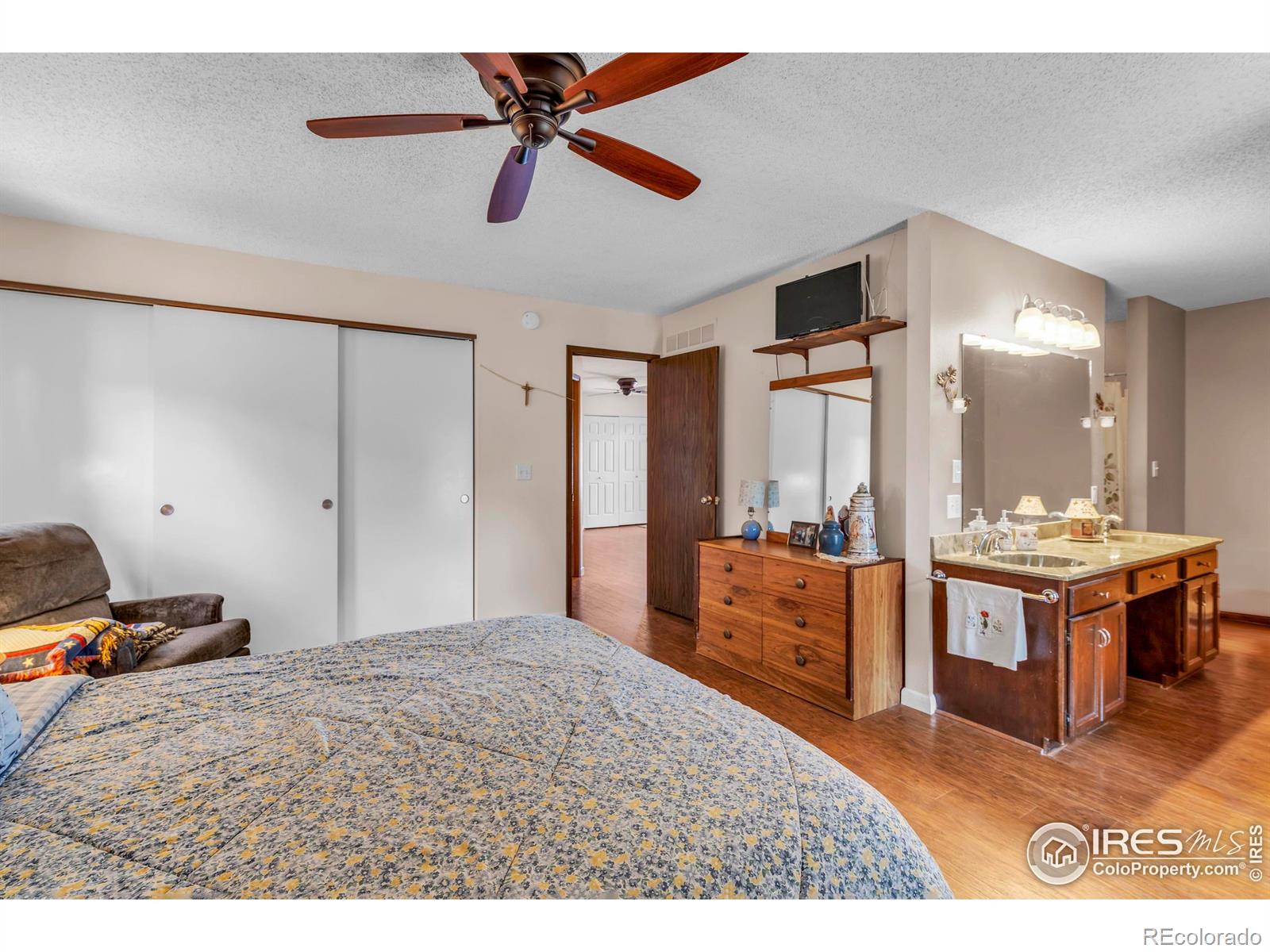 MLS Image #15 for 23  scott drive,broomfield, Colorado