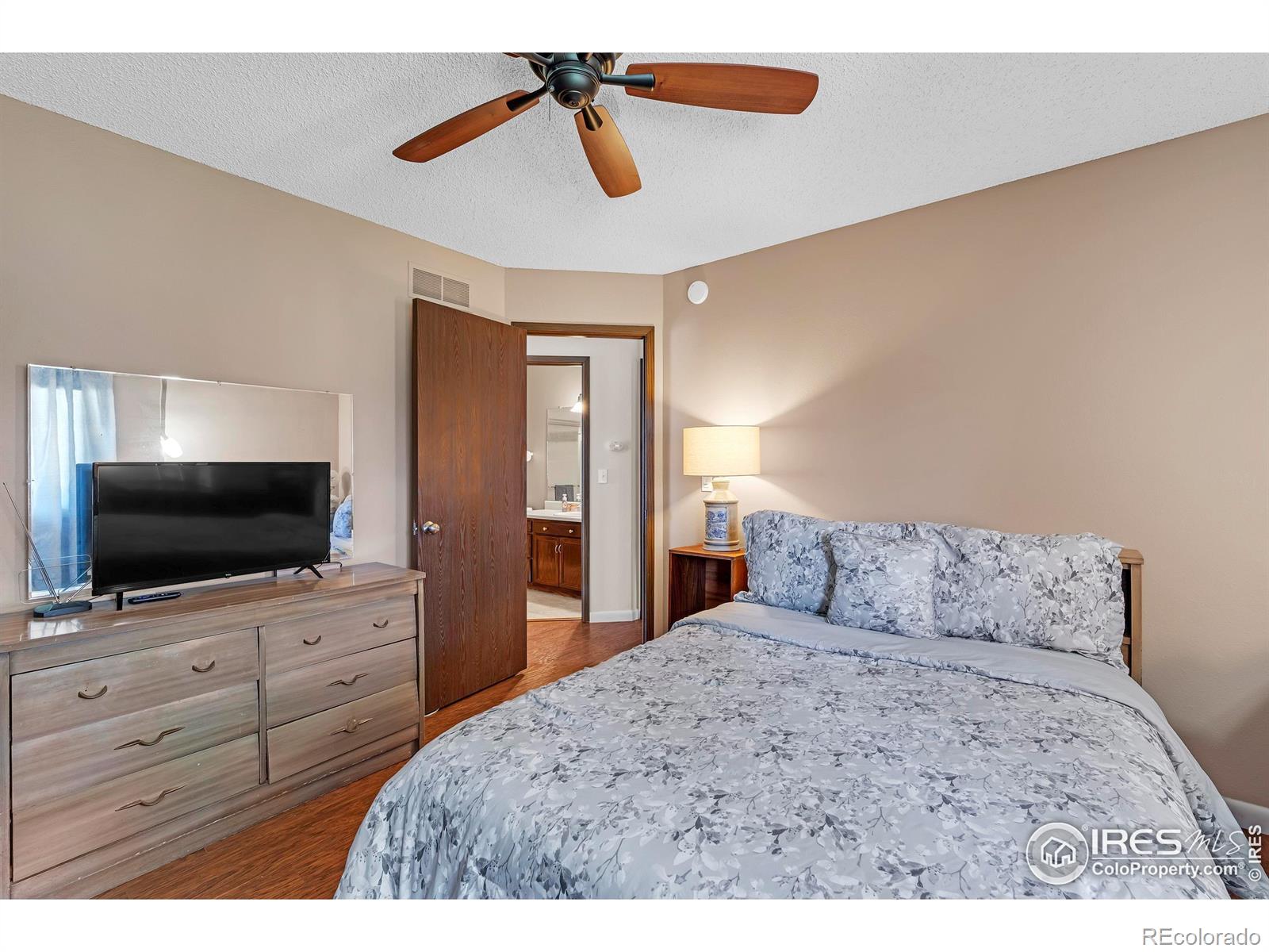 MLS Image #18 for 23  scott drive,broomfield, Colorado