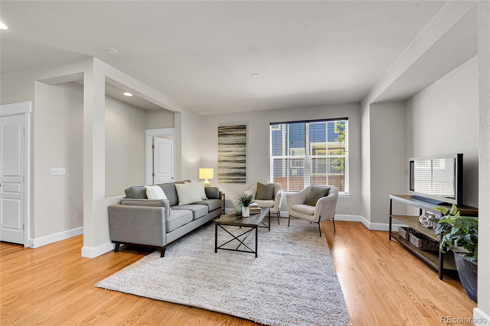 MLS Image #14 for 2795  geneva street,denver, Colorado
