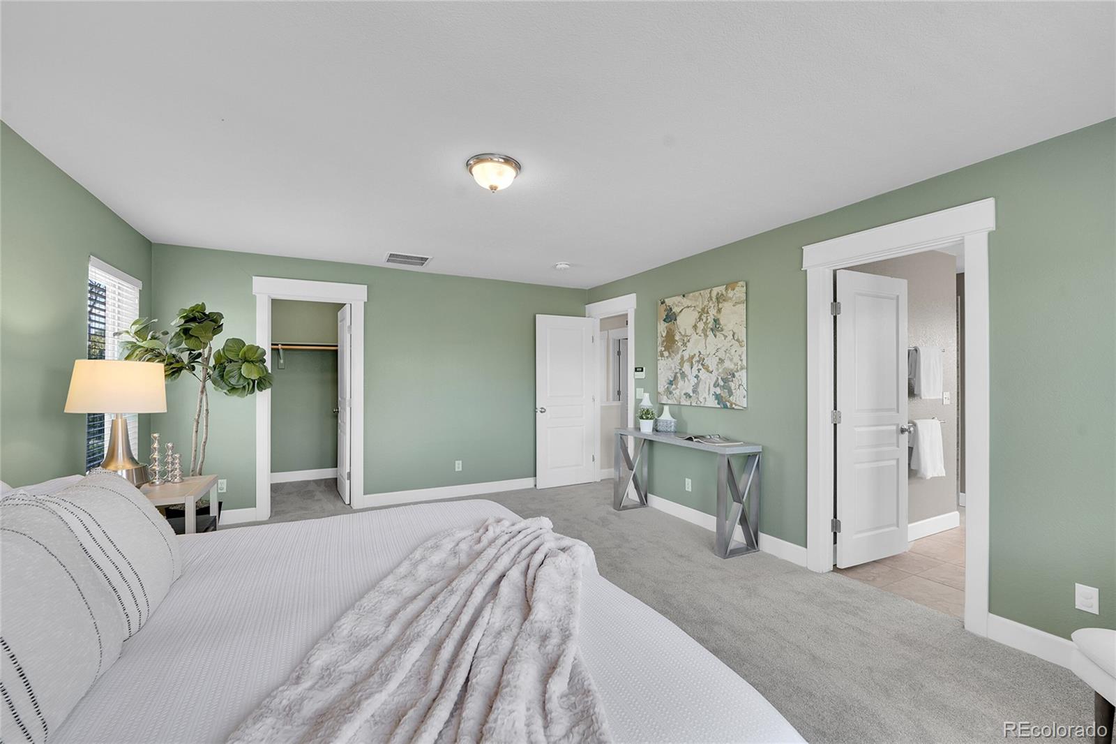 MLS Image #17 for 2795  geneva street,denver, Colorado