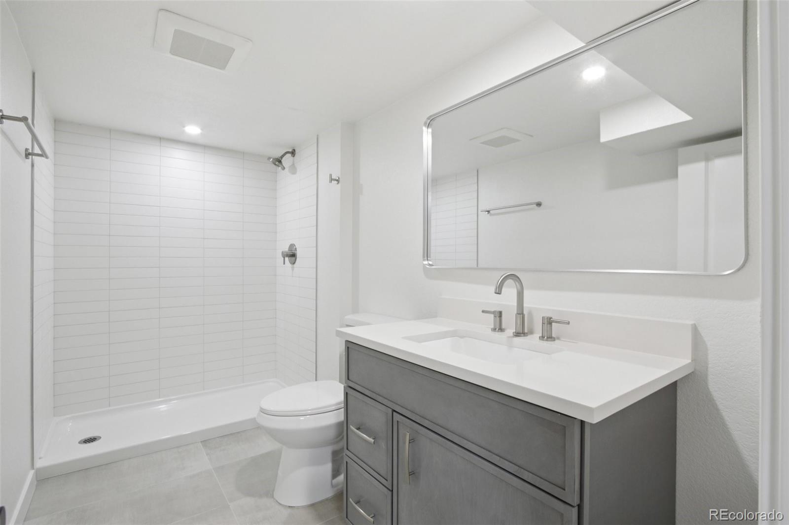 MLS Image #17 for 8501  devonshire boulevard,denver, Colorado