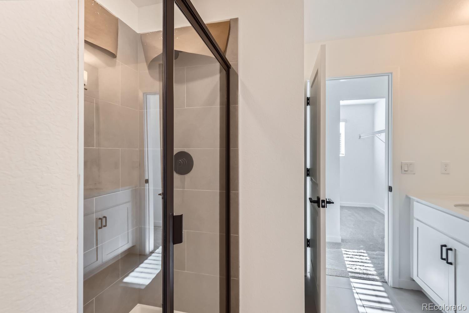 MLS Image #17 for 376  geneva street,aurora, Colorado