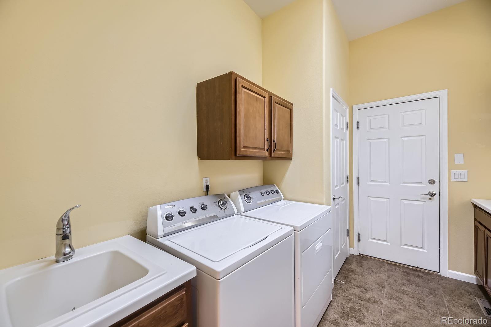 MLS Image #23 for 16550  antero circle,broomfield, Colorado