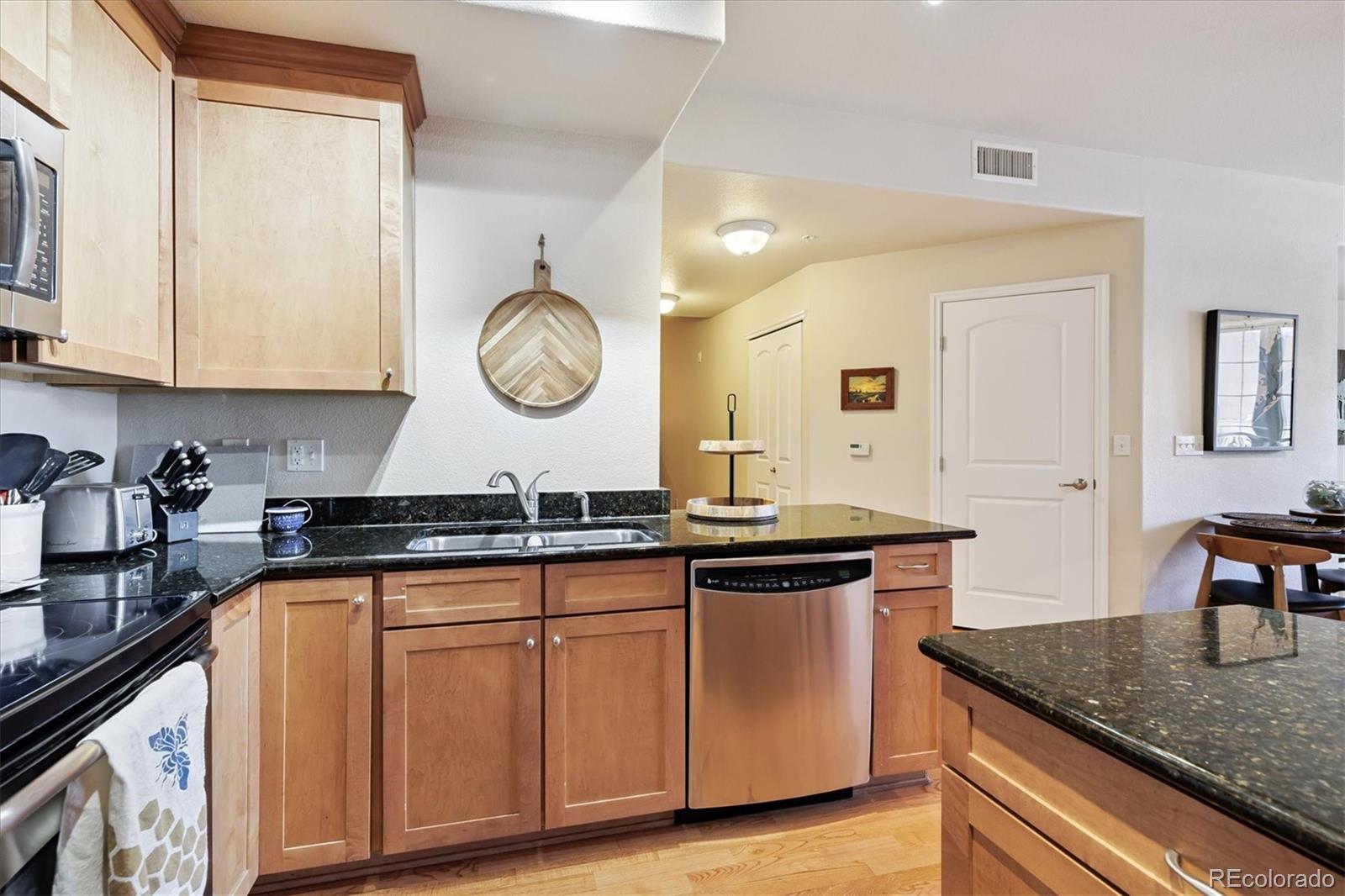 MLS Image #5 for 620  11th street,golden, Colorado