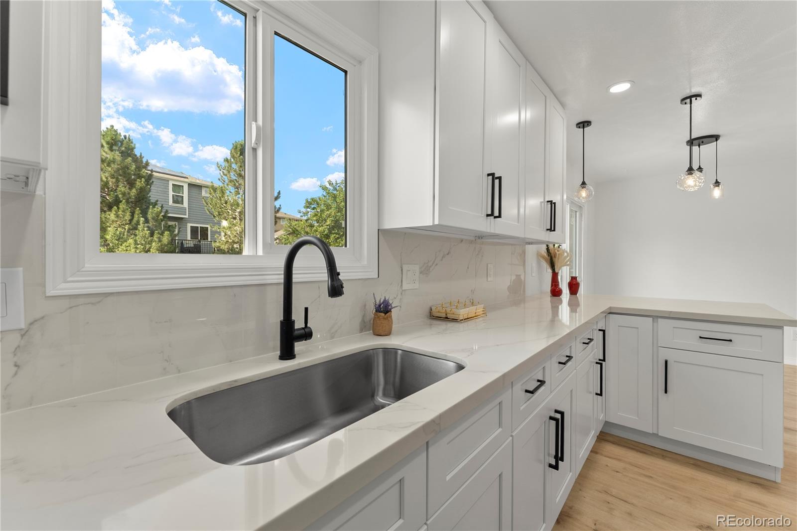 MLS Image #7 for 10687 w 107th avenue,broomfield, Colorado