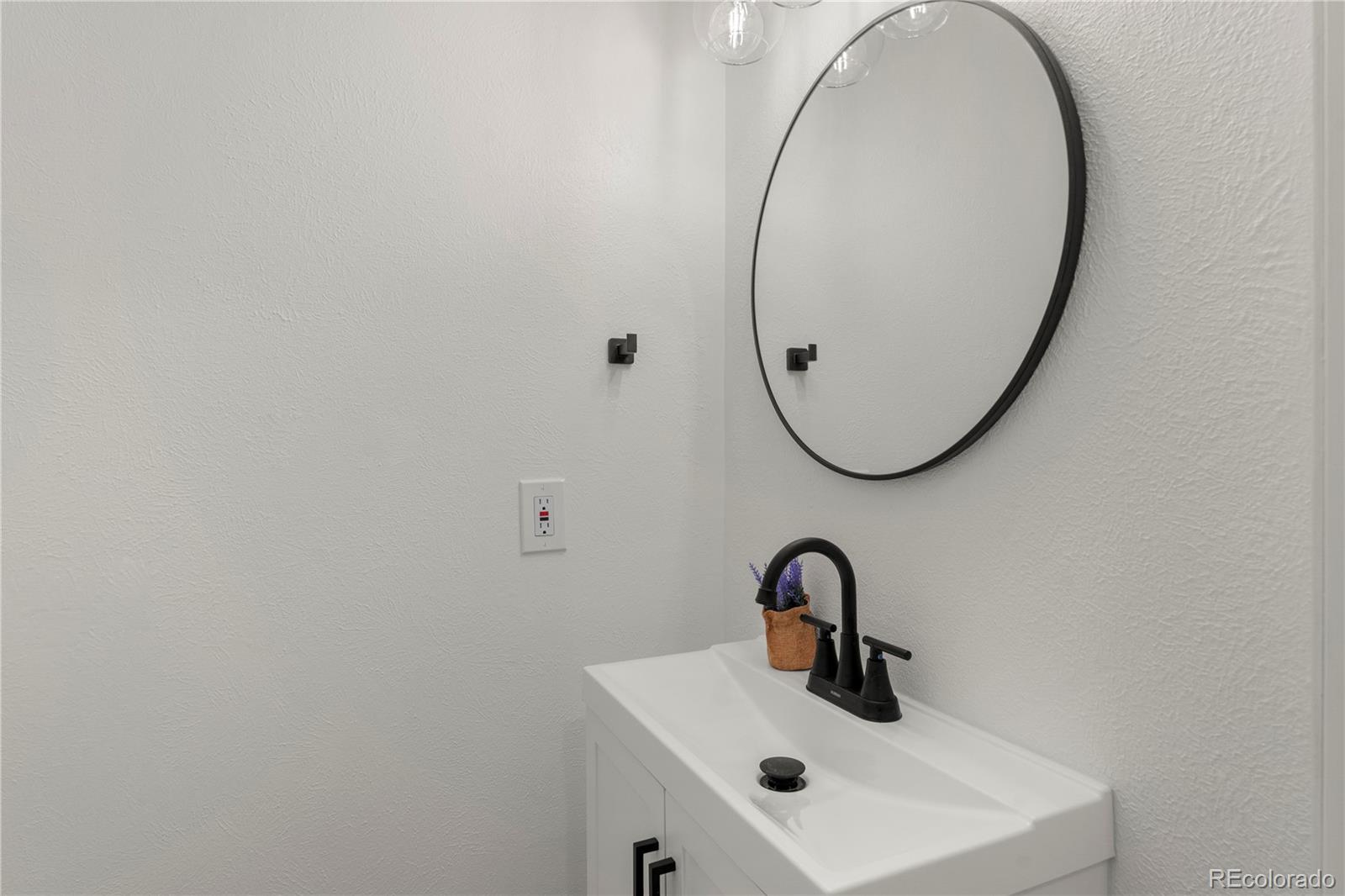 MLS Image #8 for 10687 w 107th avenue,broomfield, Colorado